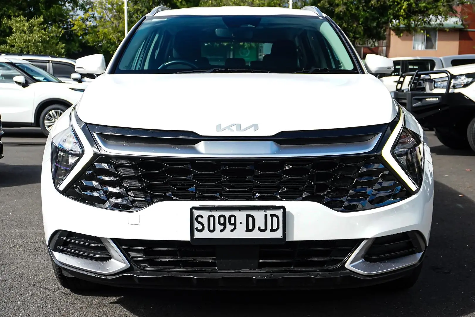 2023 Kia Sportage Gallery Image 4