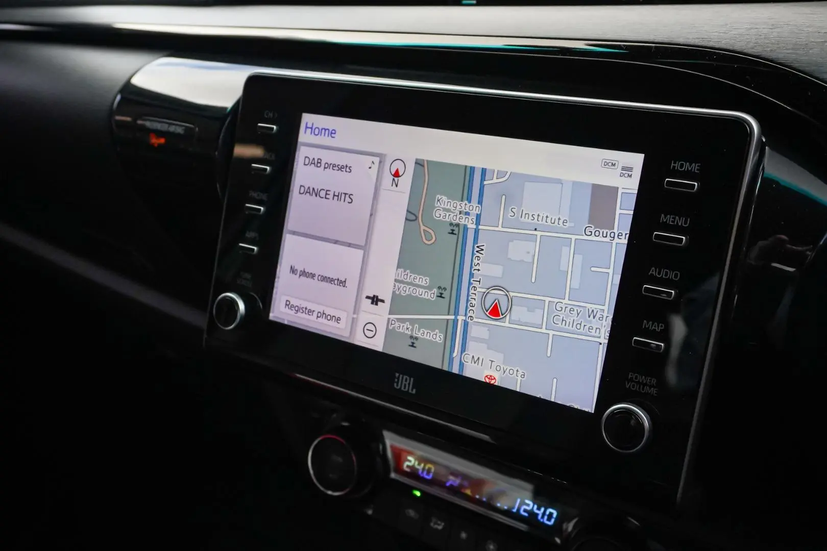 2023 Toyota Hilux Gallery Image 21