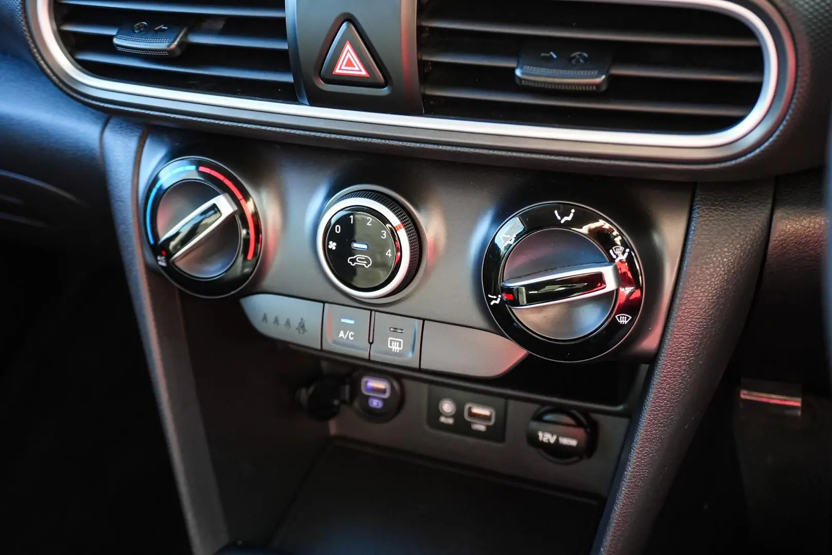 2019 Hyundai Kona Gallery Image 21