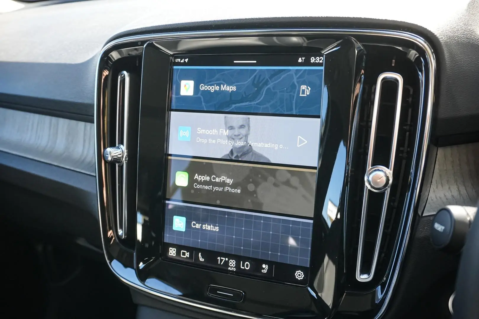 2023 Volvo XC40 Gallery Image 22