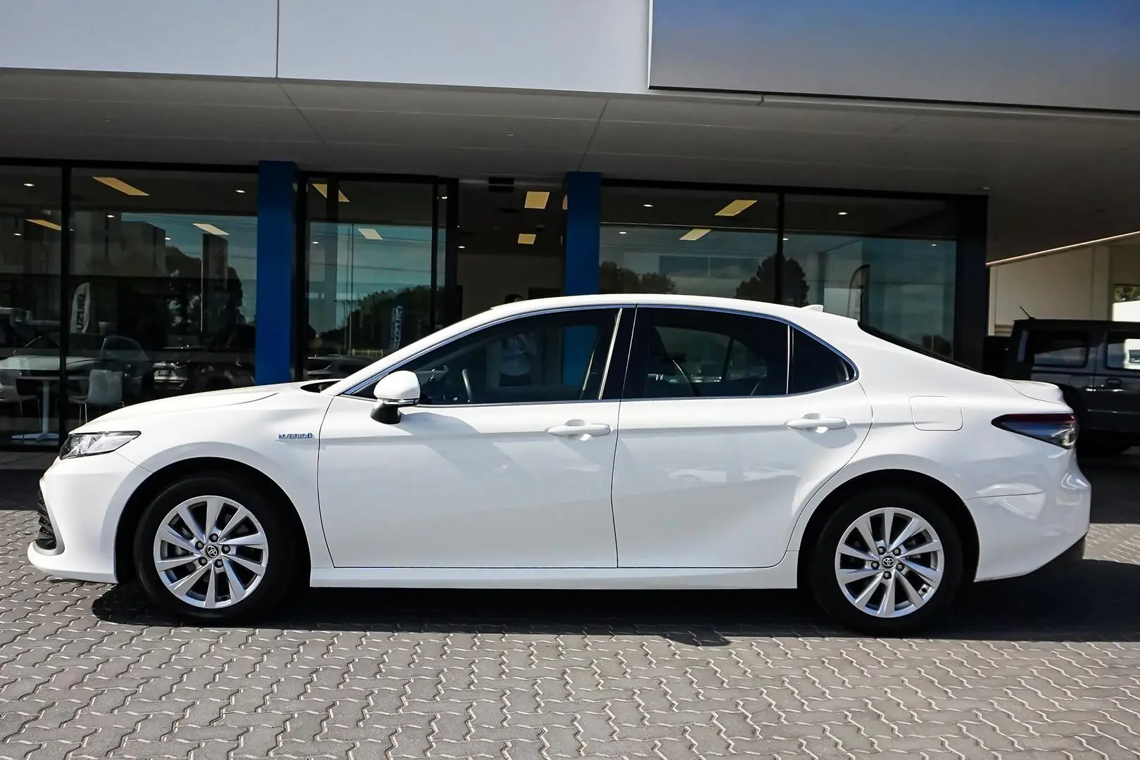 2024 Toyota Camry Gallery Image 4