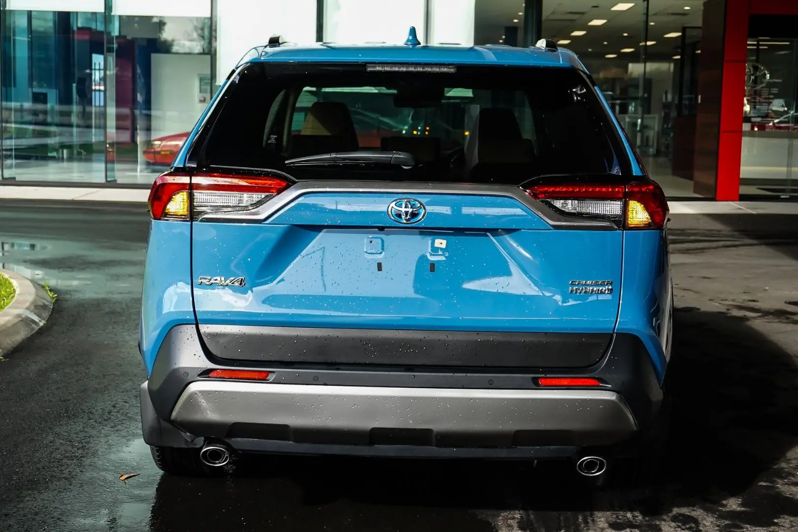 2024 Toyota RAV4 Gallery Image 5