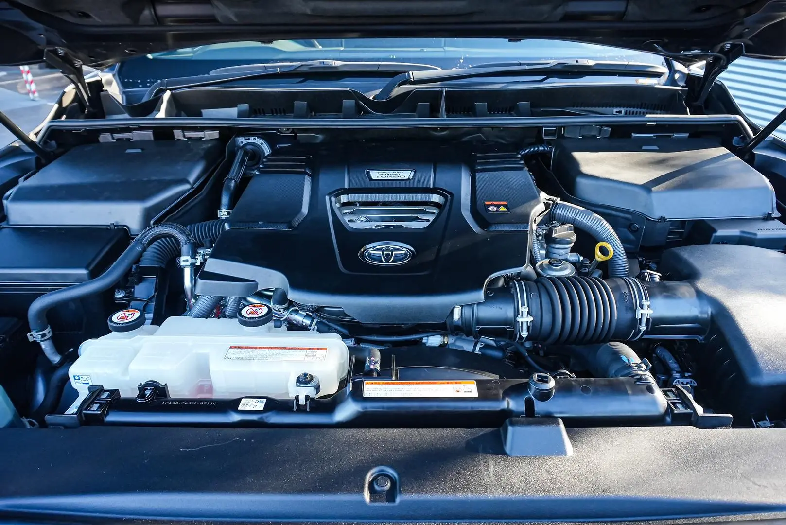 2021 Toyota Landcruiser Gallery Image 22