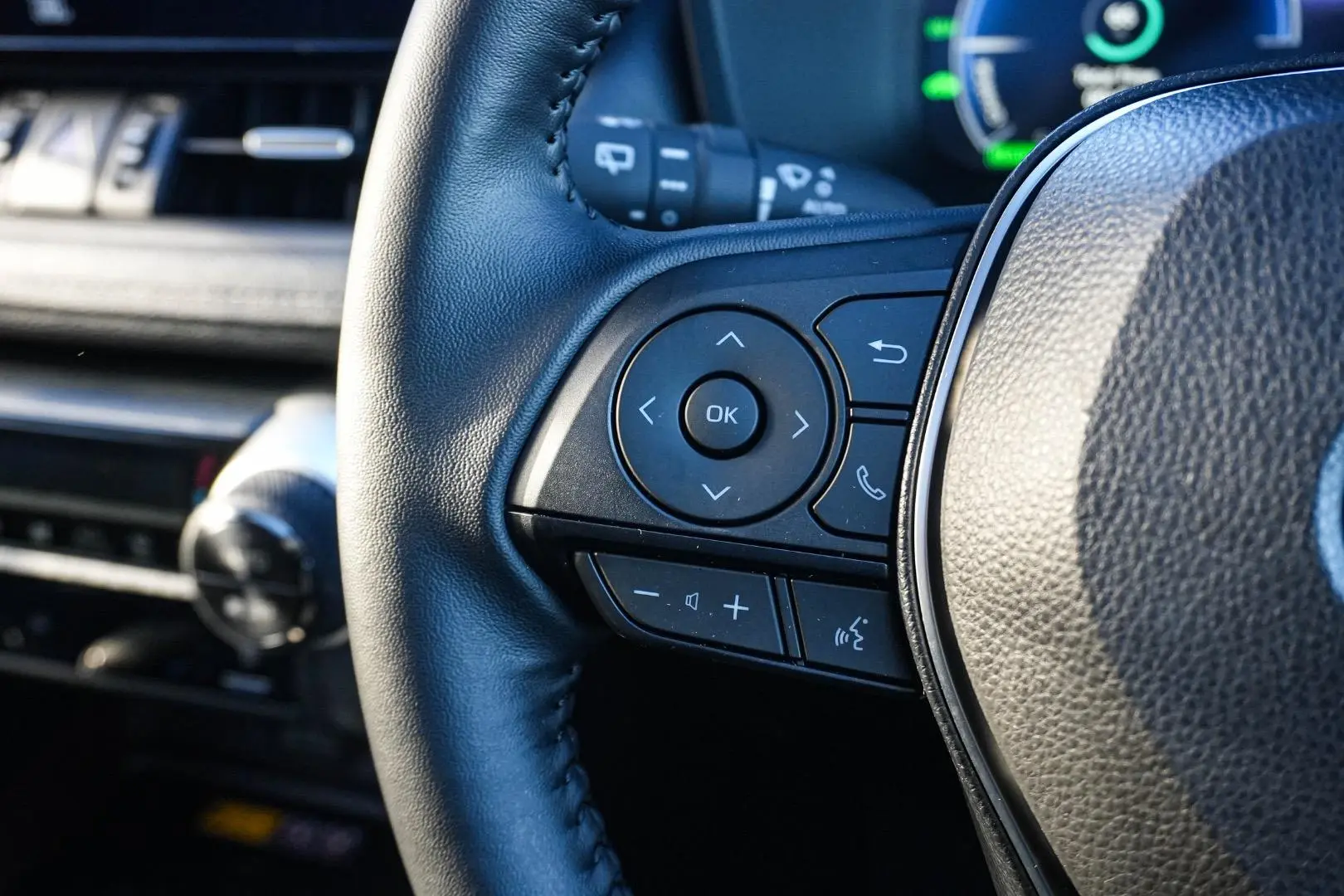 2025 Toyota RAV4 Gallery Image 20