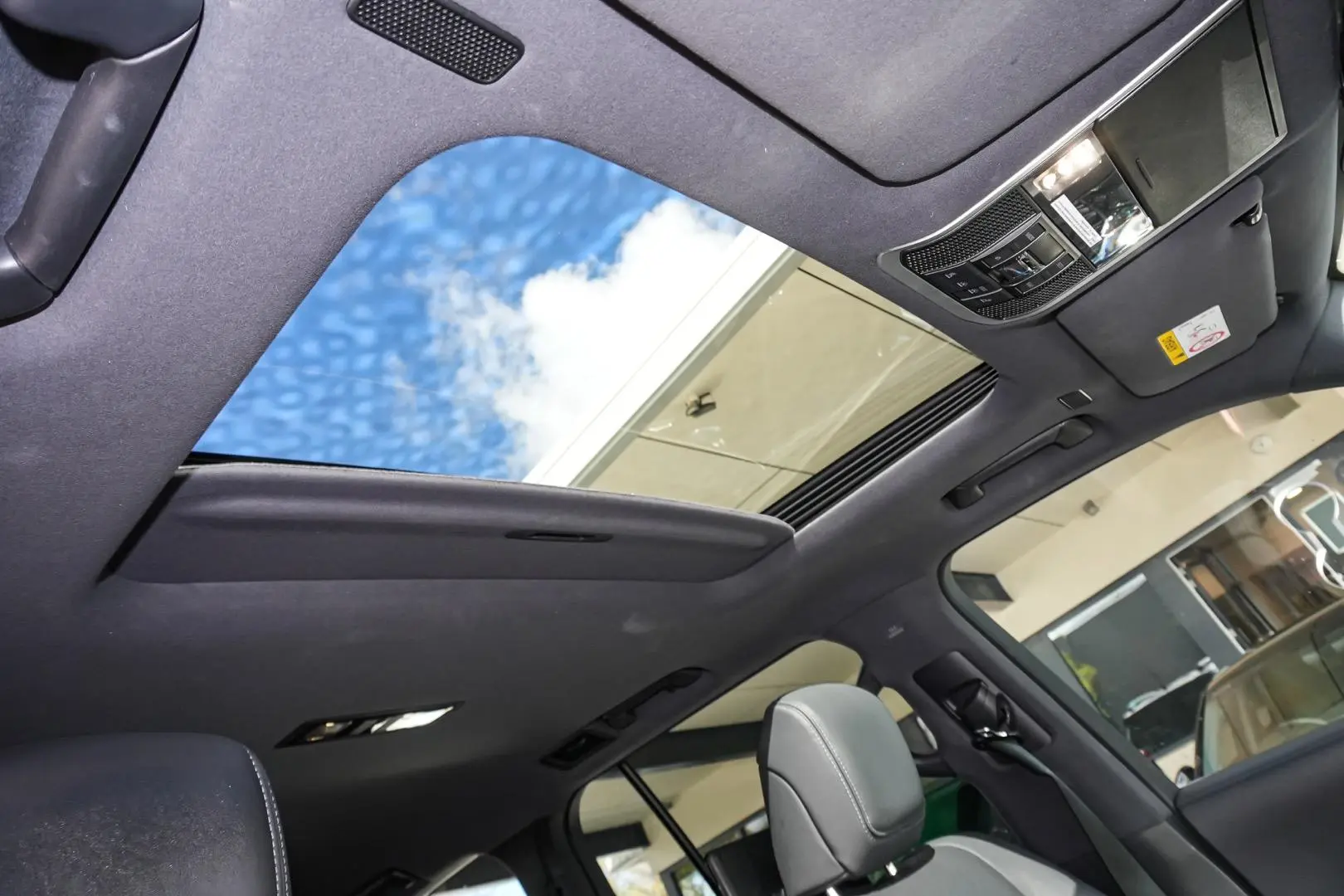 2022 Toyota Landcruiser Gallery Image 23