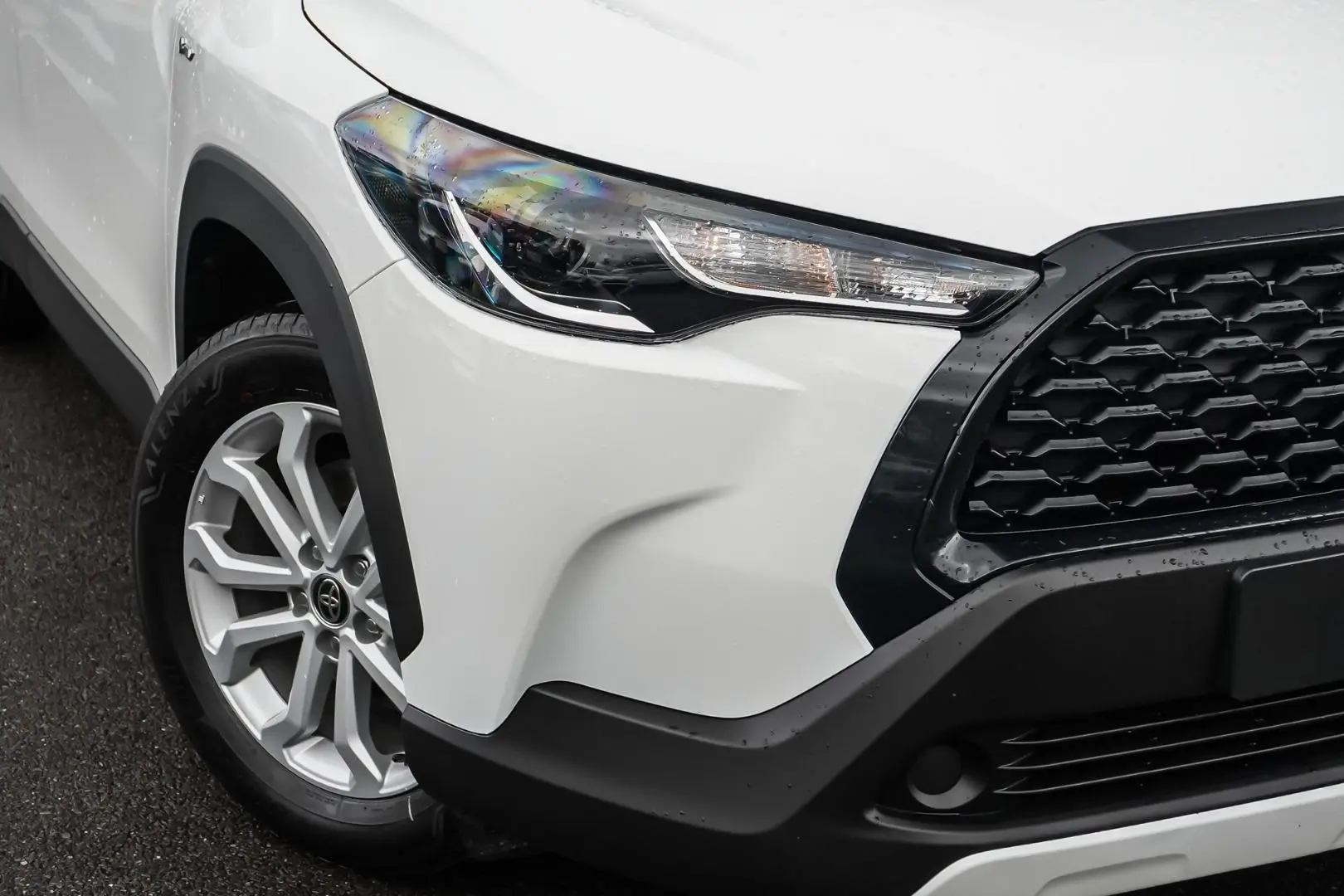 2025 Toyota Corolla Cross Gallery Image 11