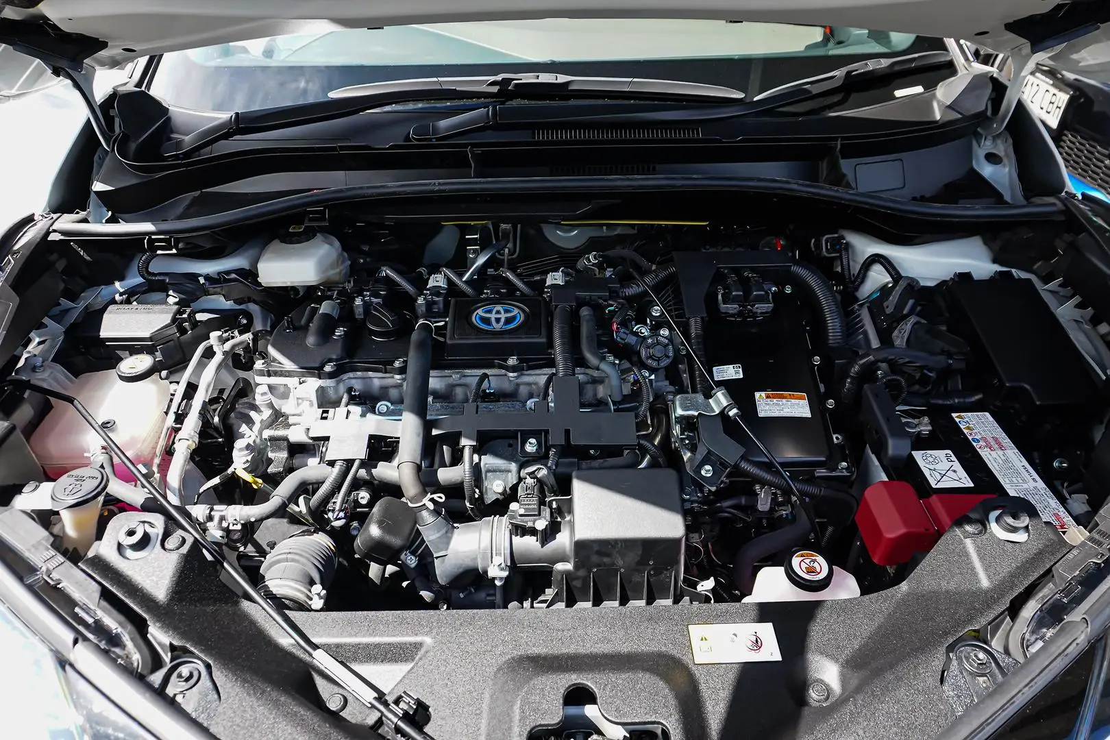 2023 Toyota C-HR Gallery Image 25