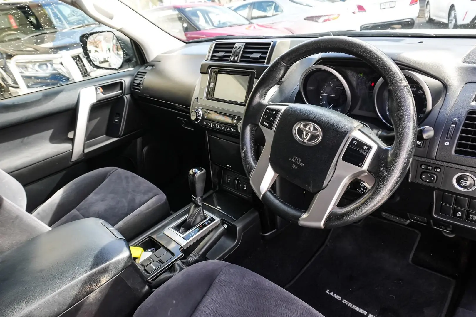 2014 Toyota Landcruiser Prado Gallery Image 7