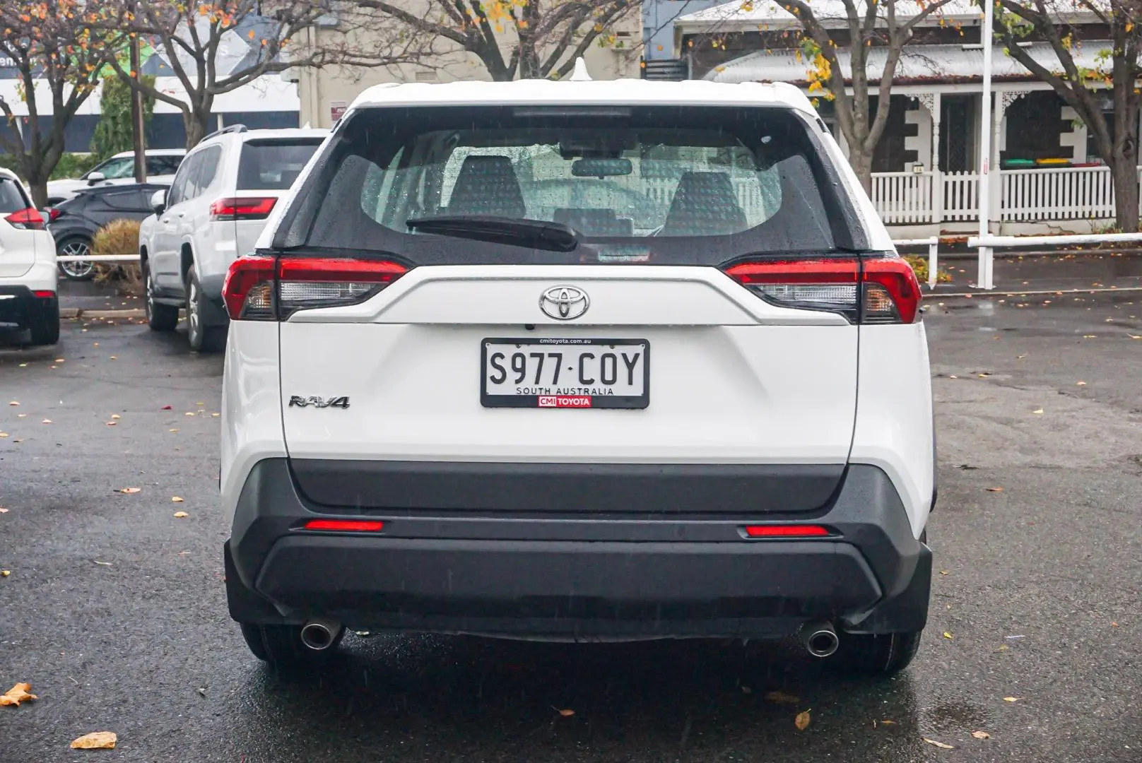 2022 Toyota RAV4 Gallery Image 6