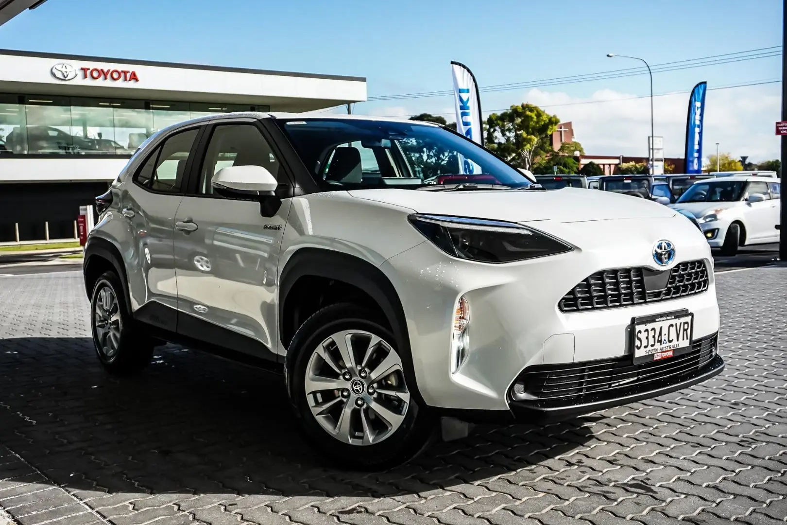 2023 Toyota Yaris Cross Gallery Image 2