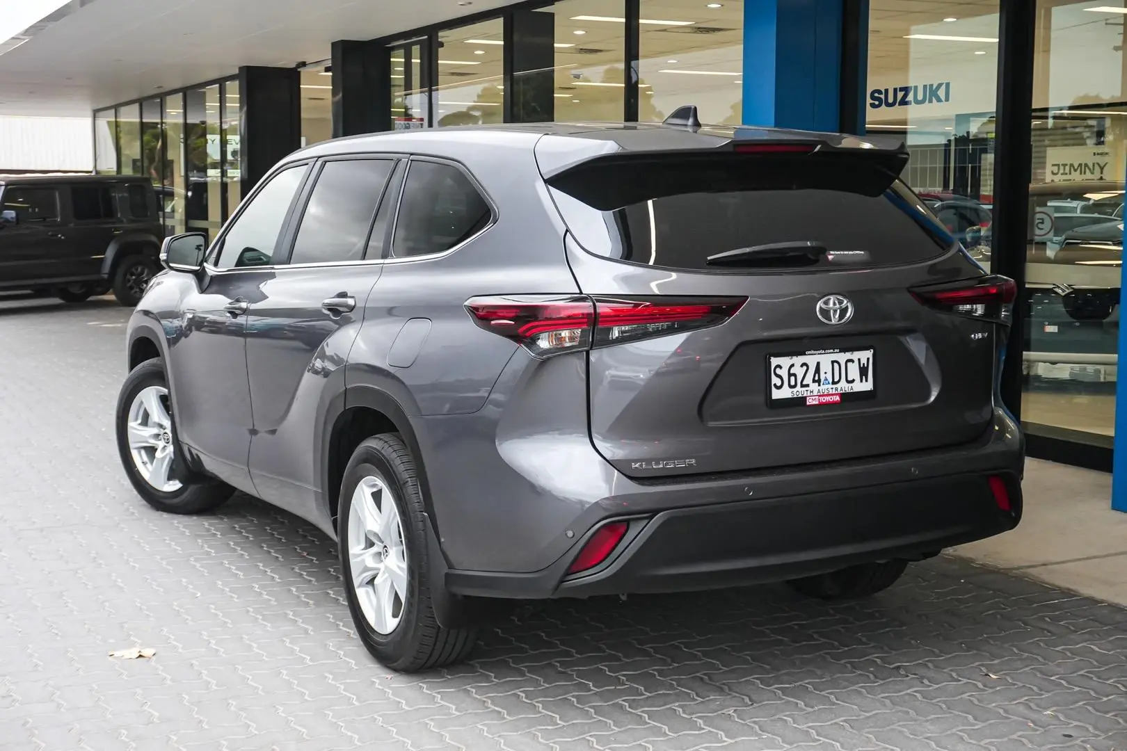 2024 Toyota Kluger Gallery Image 3