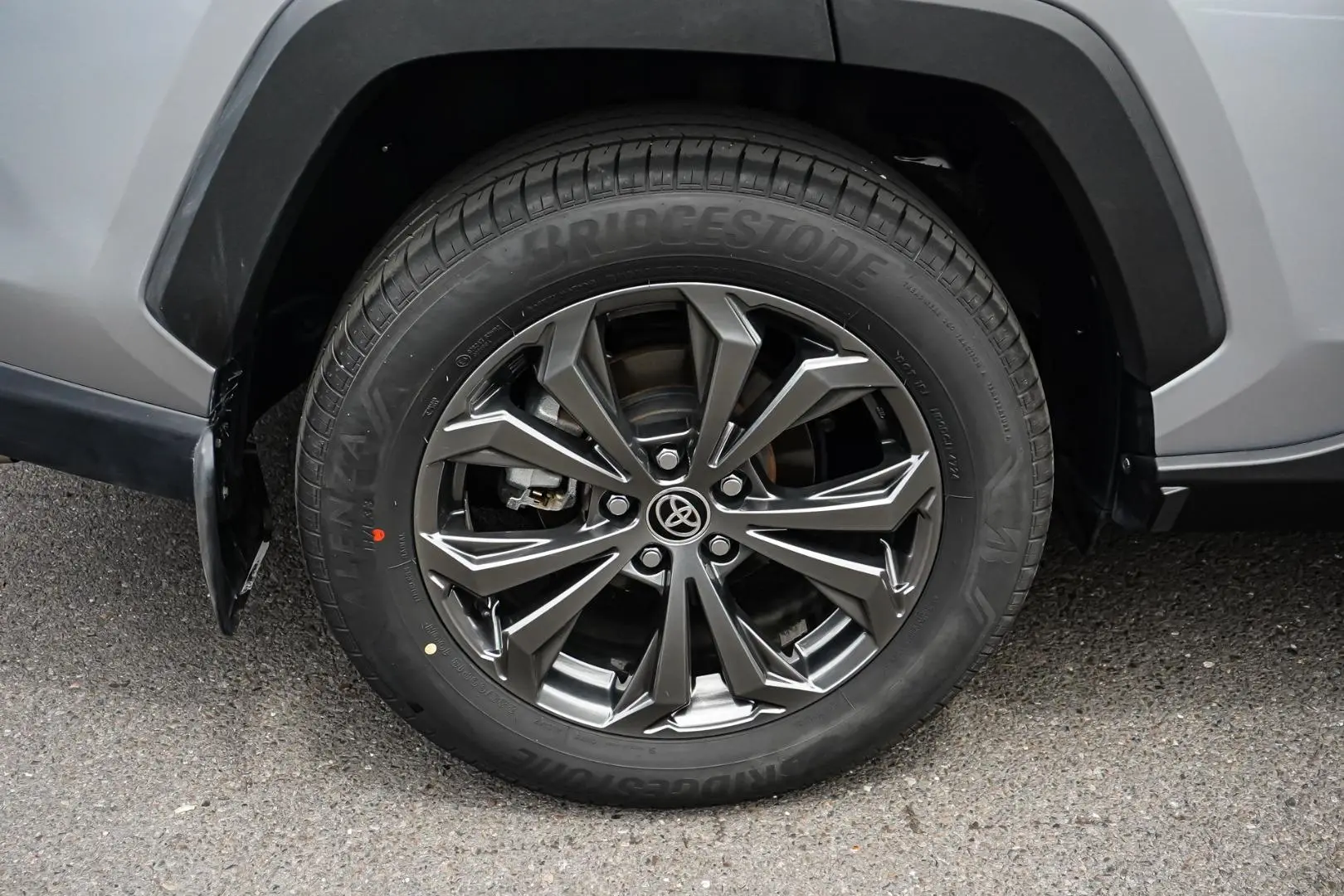 2022 Toyota RAV4 Gallery Image 16