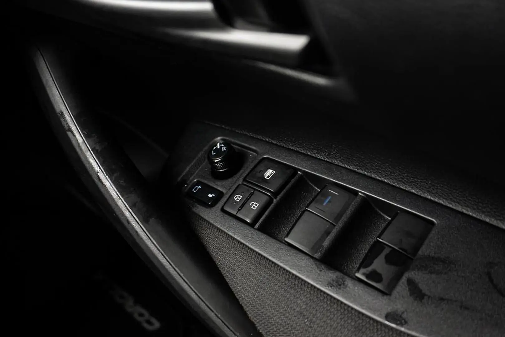 2021 Toyota Corolla Gallery Image 20