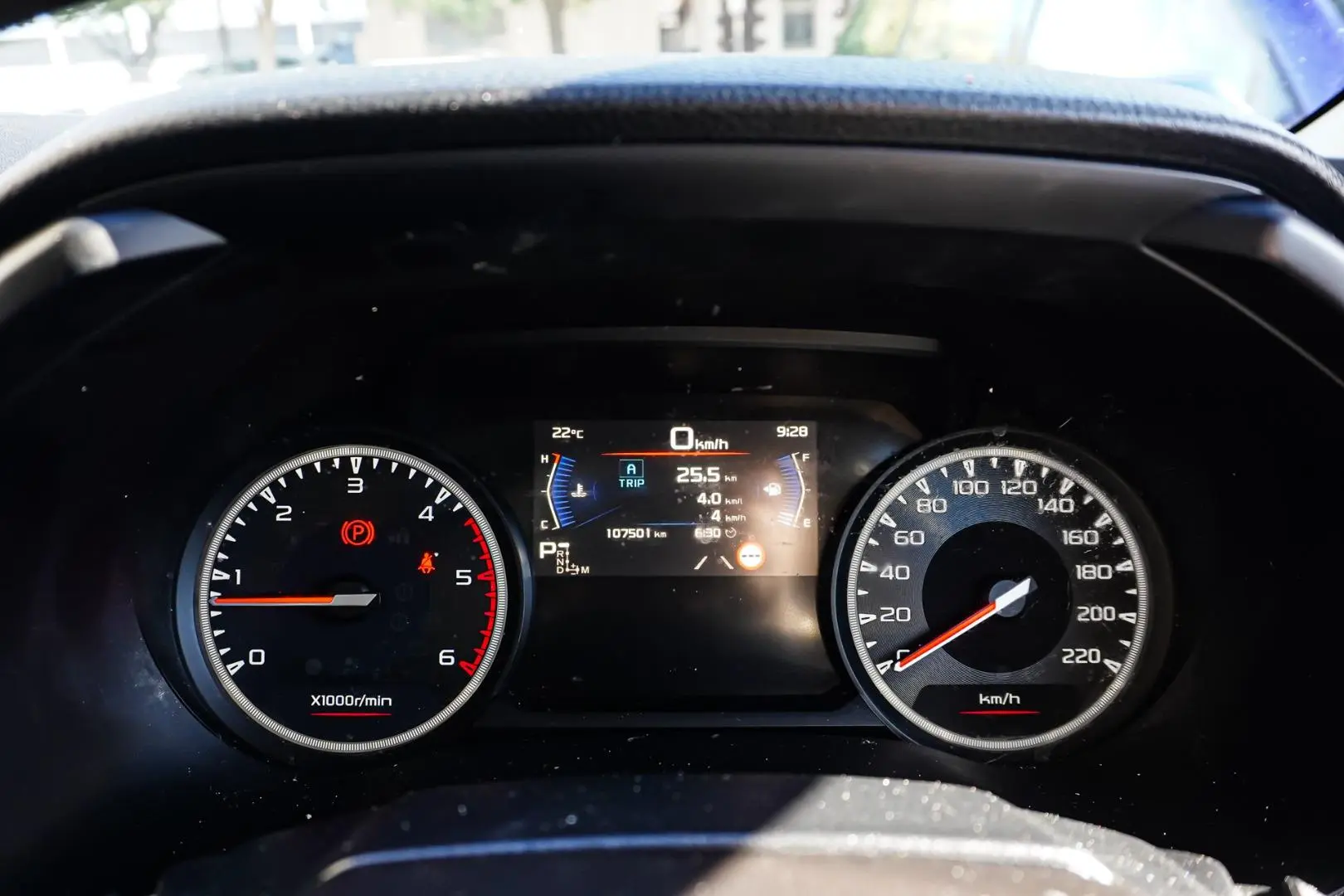 2020 Isuzu D-MAX Gallery Image 19