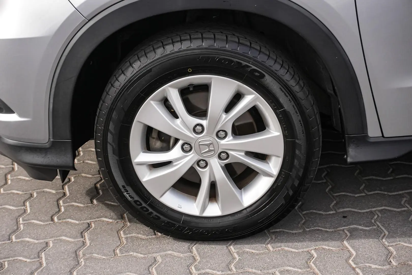 2017 Honda HR-V Gallery Image 13