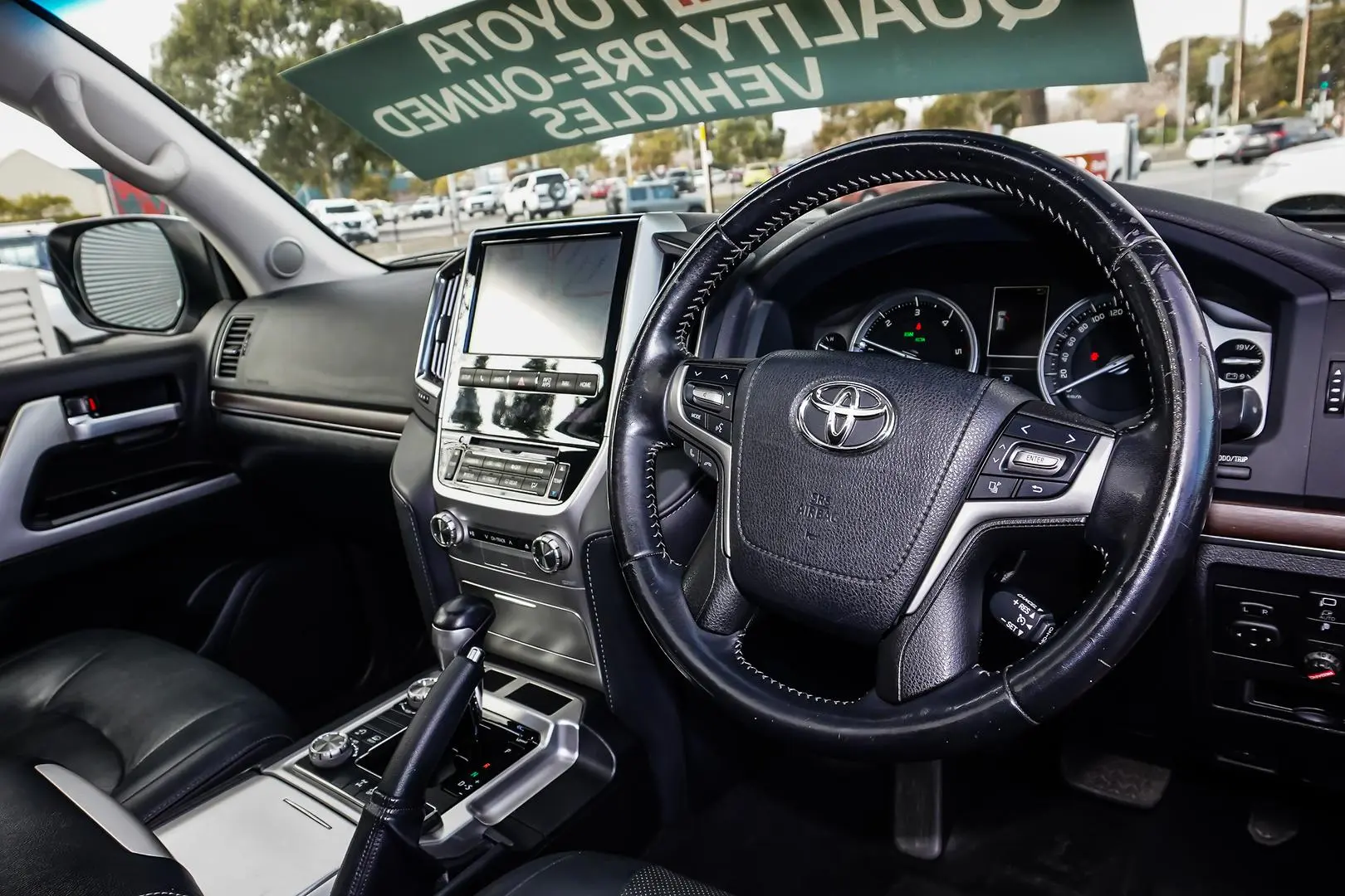 2019 Toyota Landcruiser Gallery Image 7