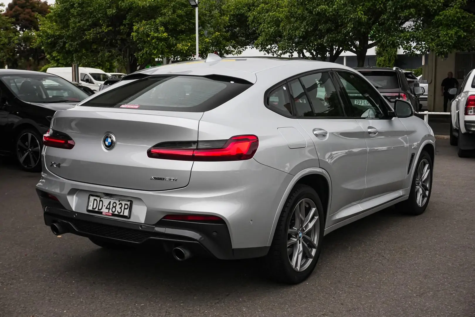 2019 BMW X4 Gallery Image 3