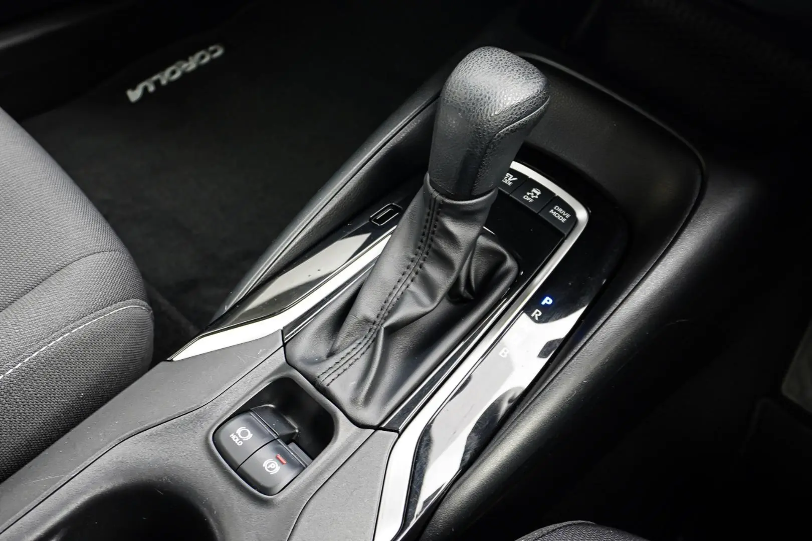 2022 Toyota Corolla Gallery Image 18