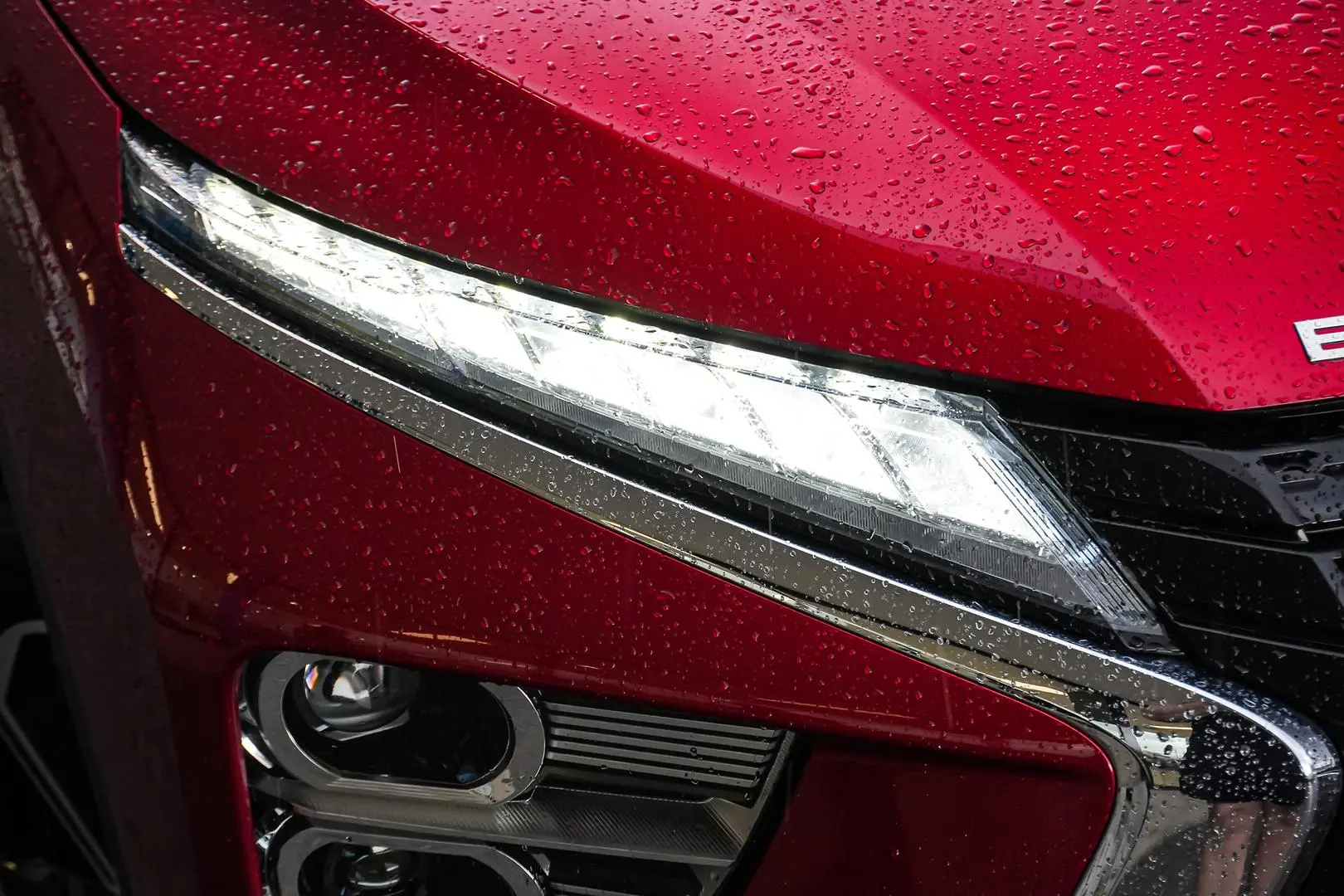 2021 Mitsubishi Eclipse Cross Gallery Image 7