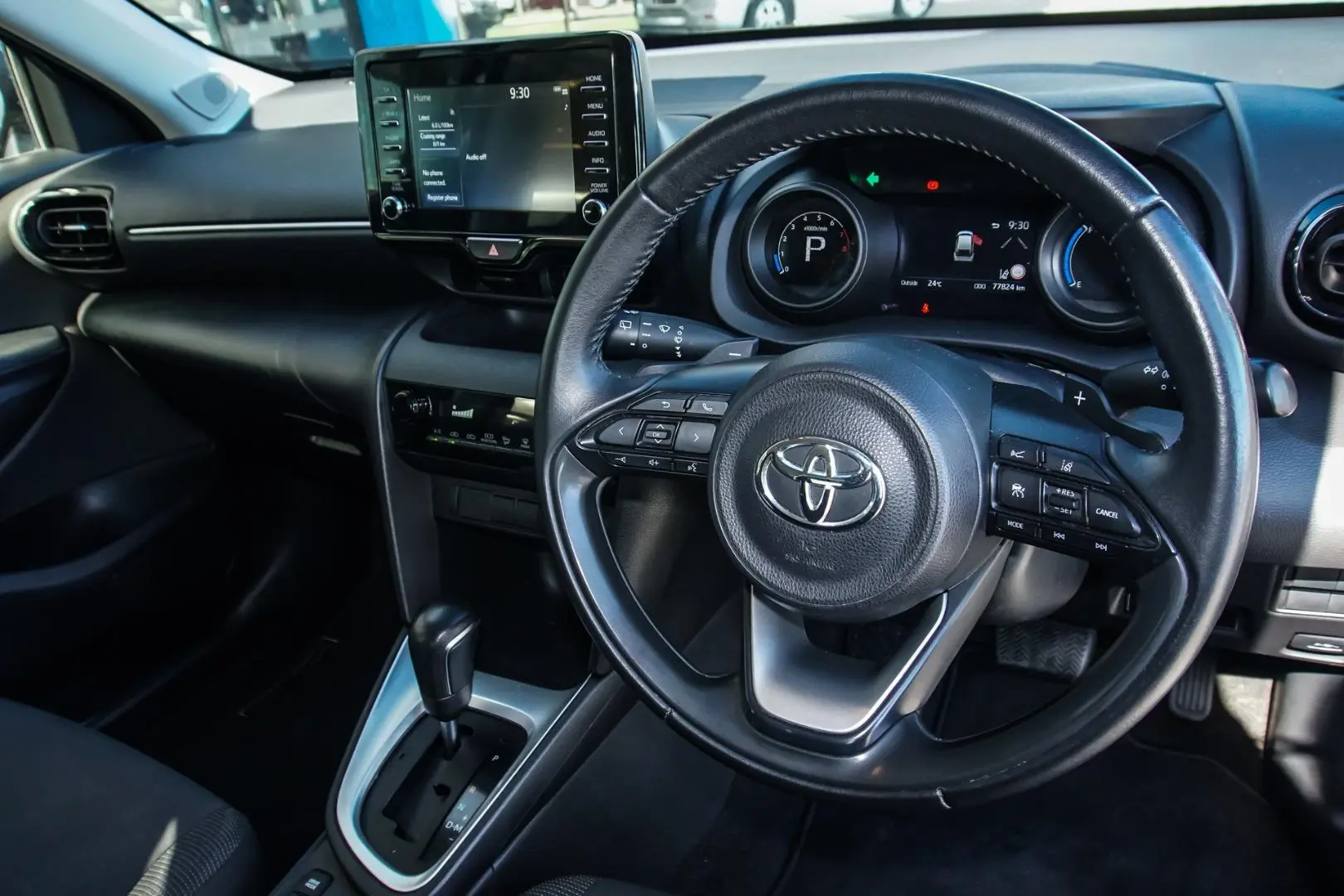 2021 Toyota Yaris Cross Gallery Image 6