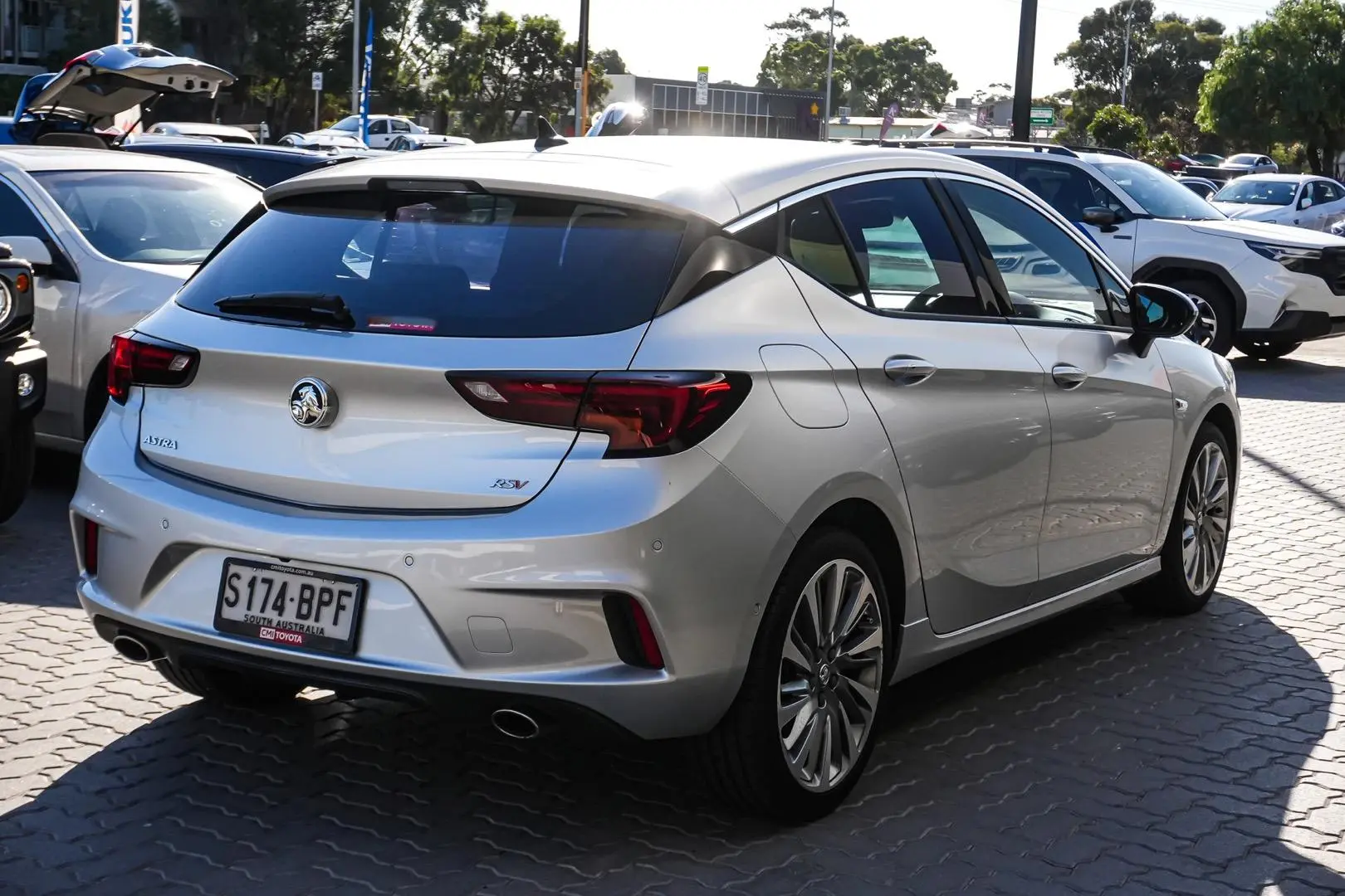 2017 Holden Astra Gallery Image 3
