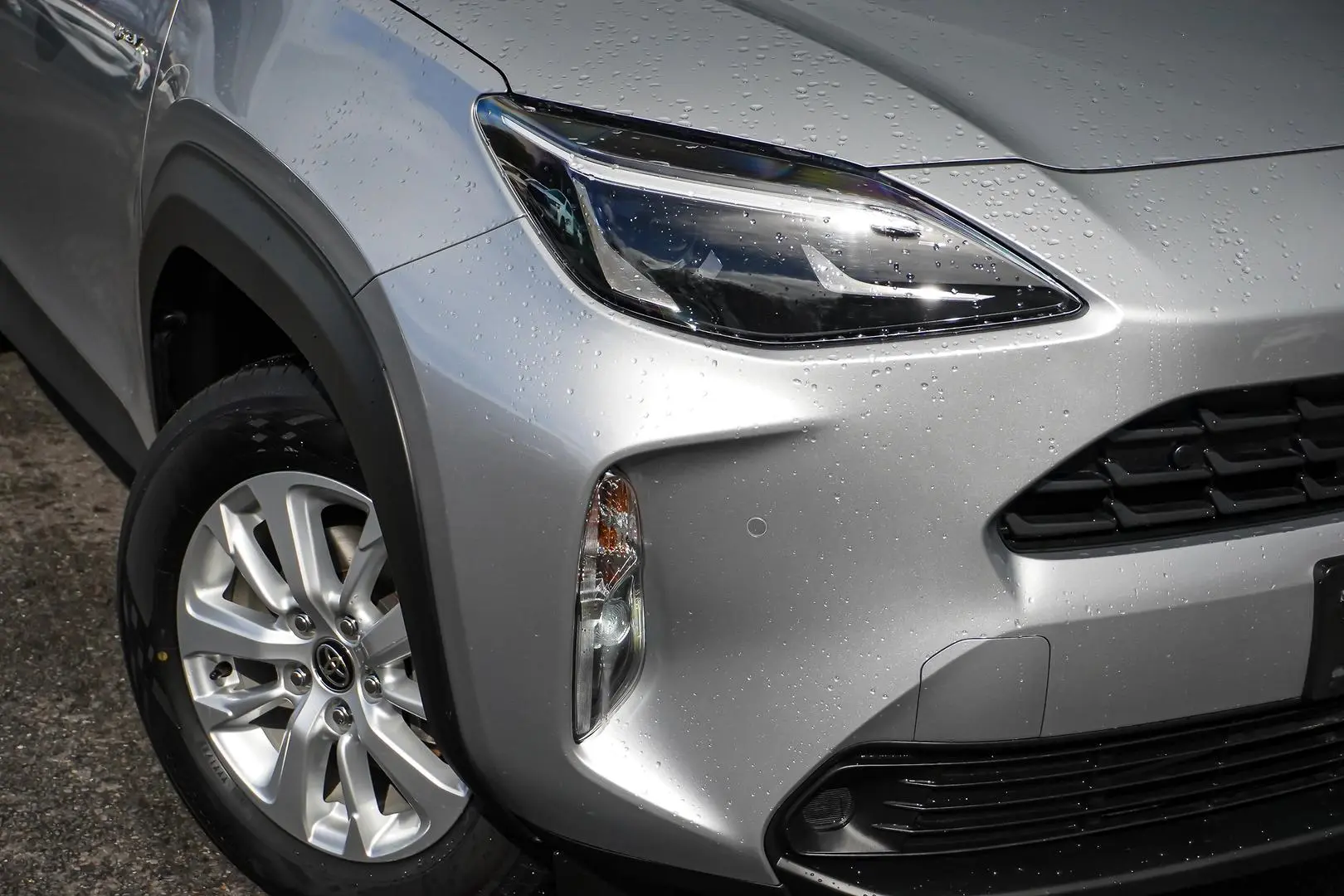2025 Toyota Yaris Cross Gallery Image 11