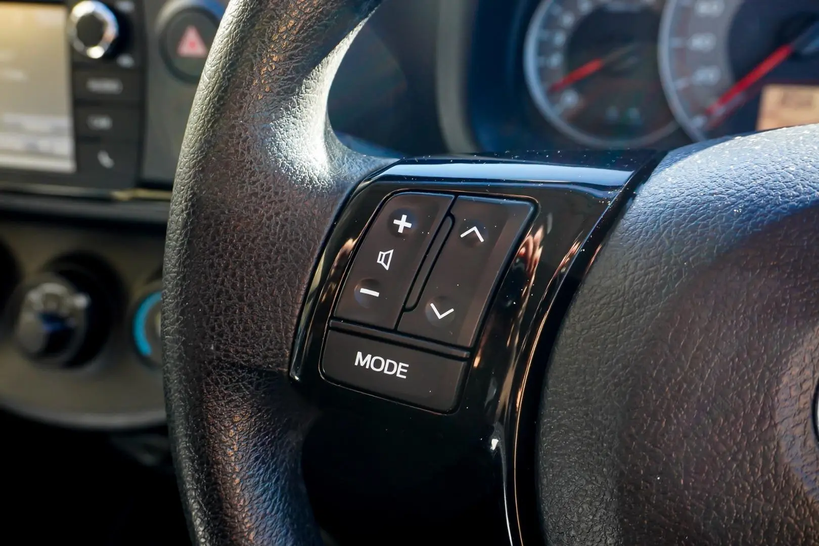 2019 Toyota Yaris Gallery Image 17