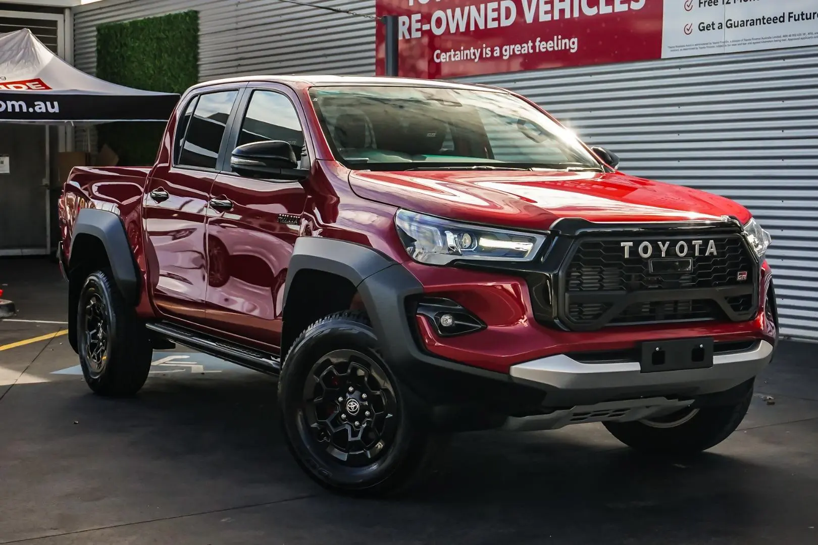 2024 Toyota Hilux Gallery Image 1