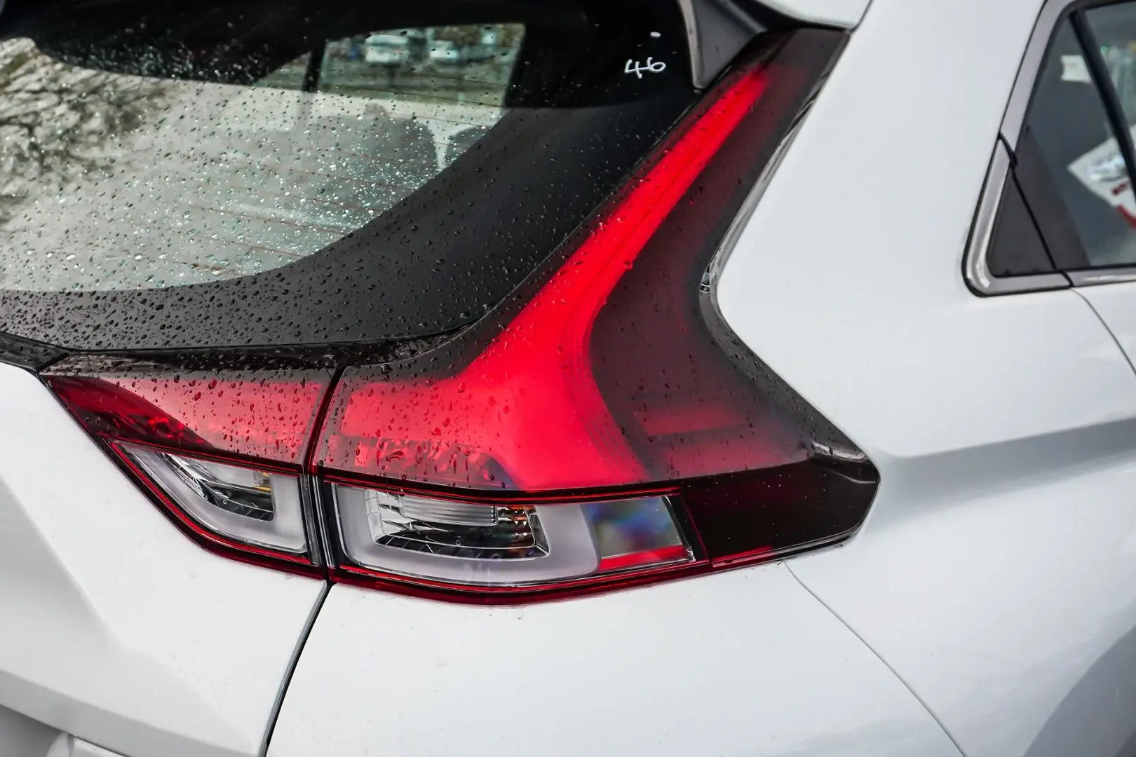 2021 Mitsubishi Eclipse Cross Gallery Image 14