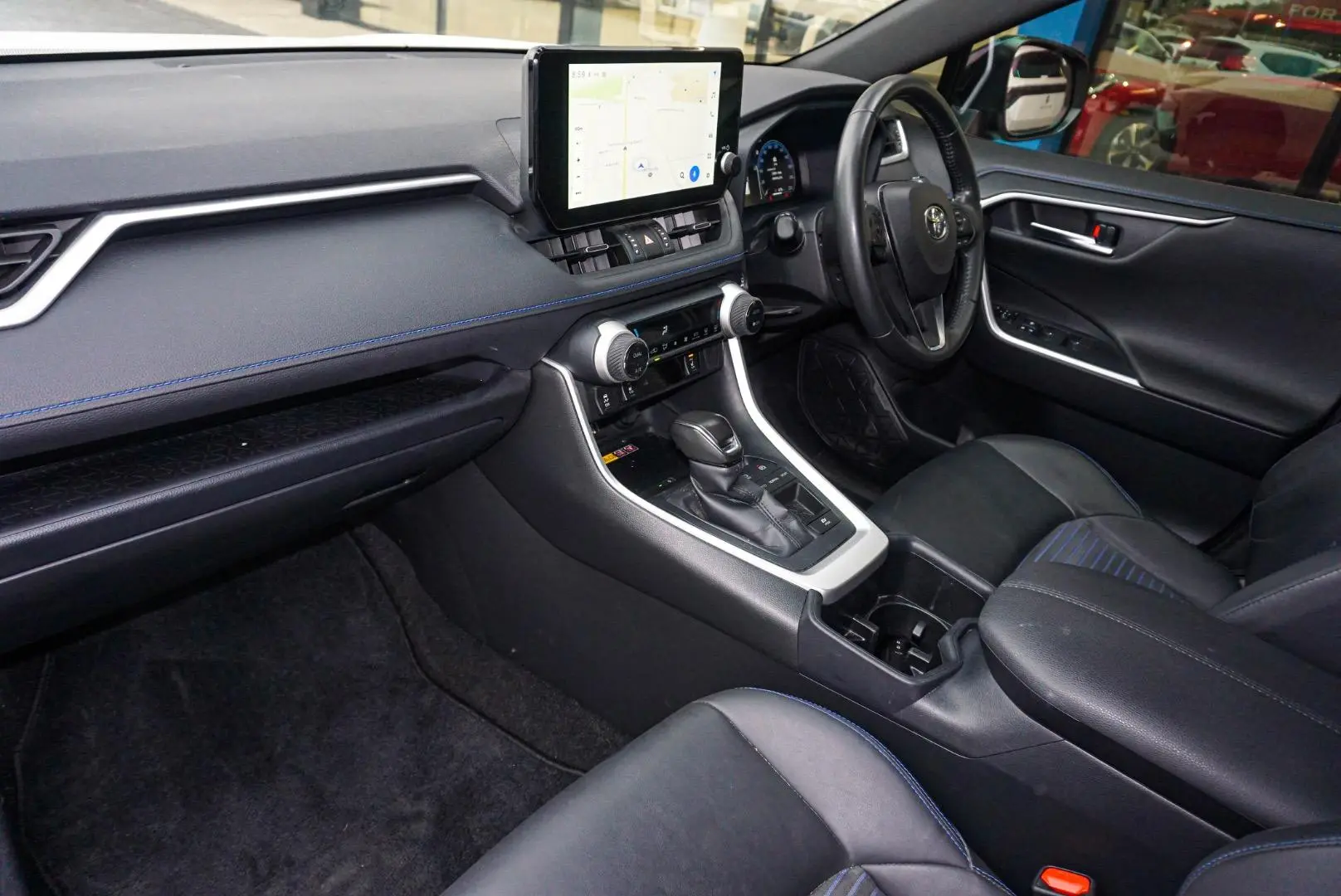 2023 Toyota RAV4 Gallery Image 10