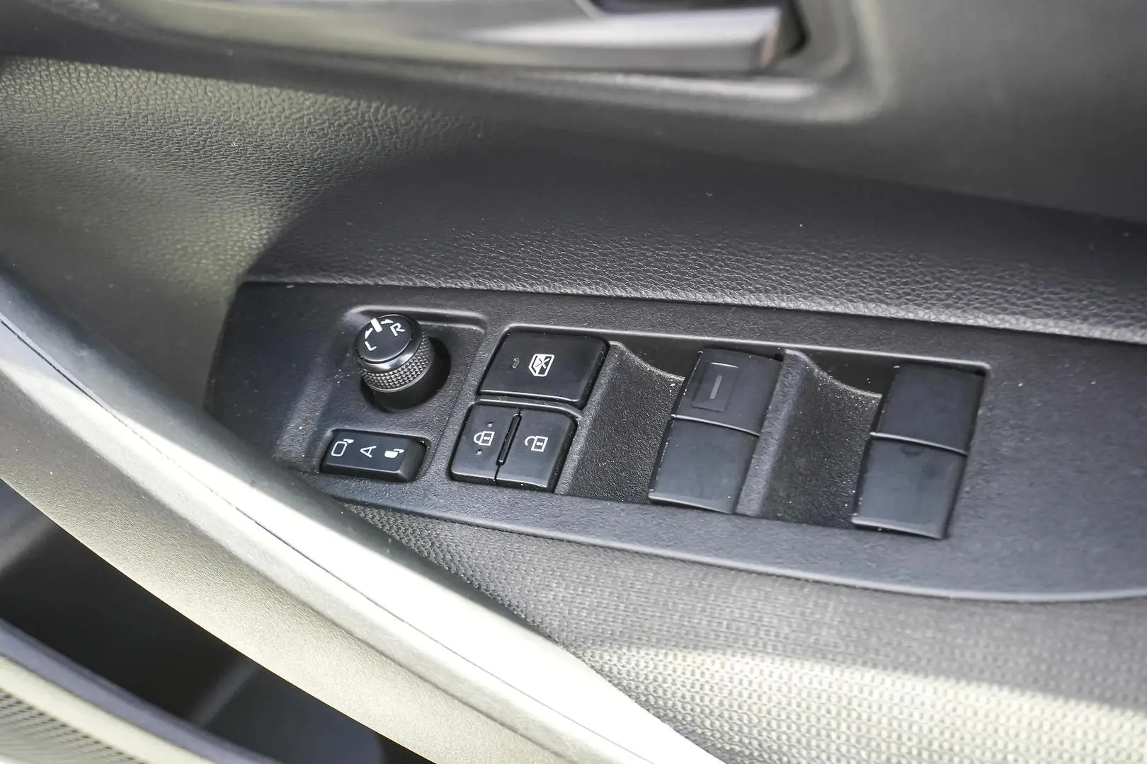 2024 Toyota Corolla Gallery Image 16