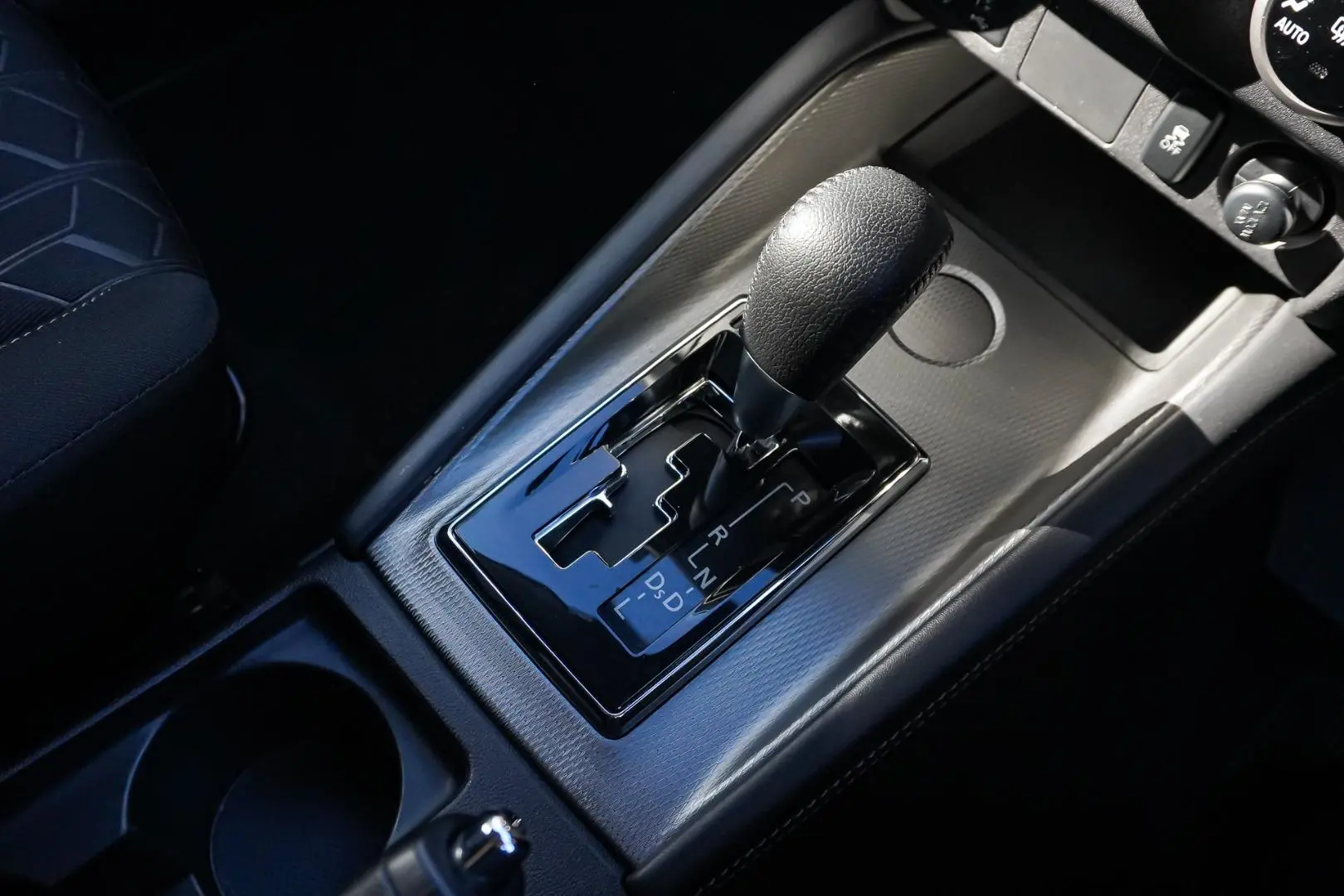 2022 Mitsubishi ASX Gallery Image 17