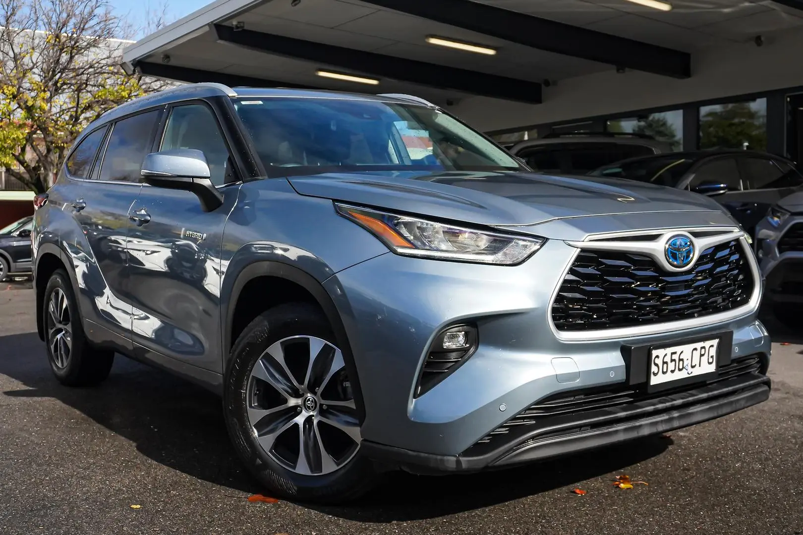 2021 Toyota Kluger Gallery Image 2
