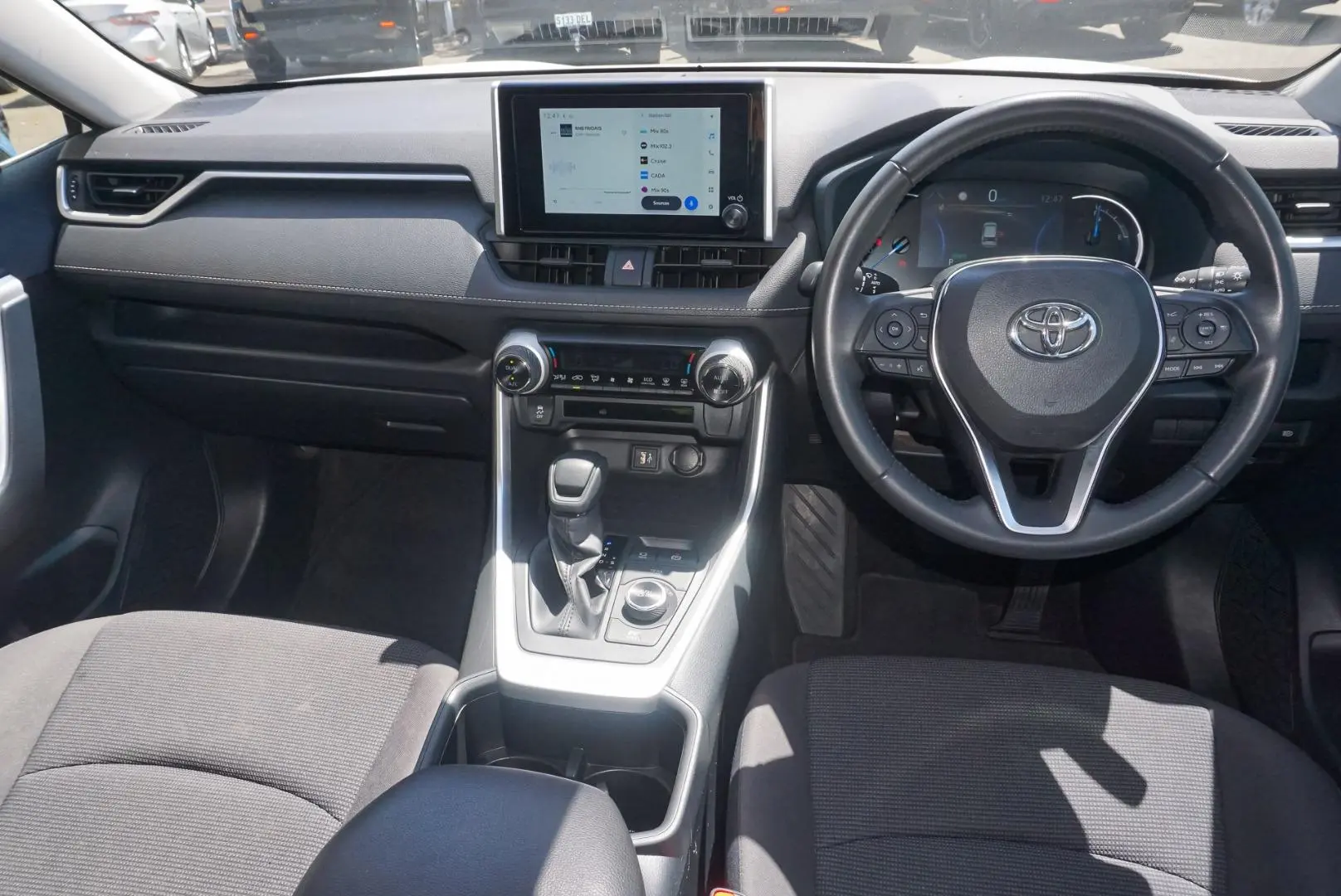 2023 Toyota Rav4 Gallery Image 8