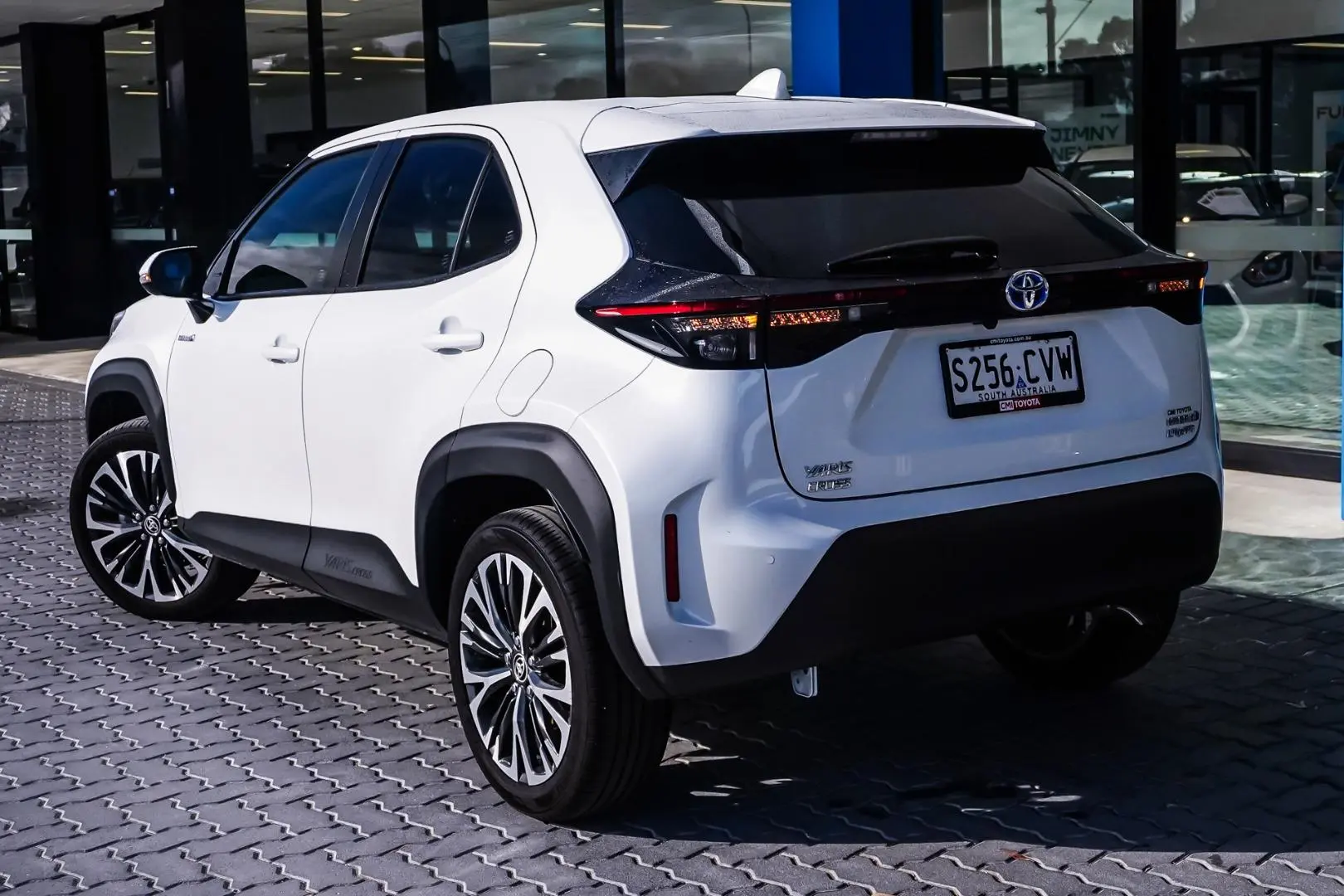 2023 Toyota Yaris Cross Gallery Image 2