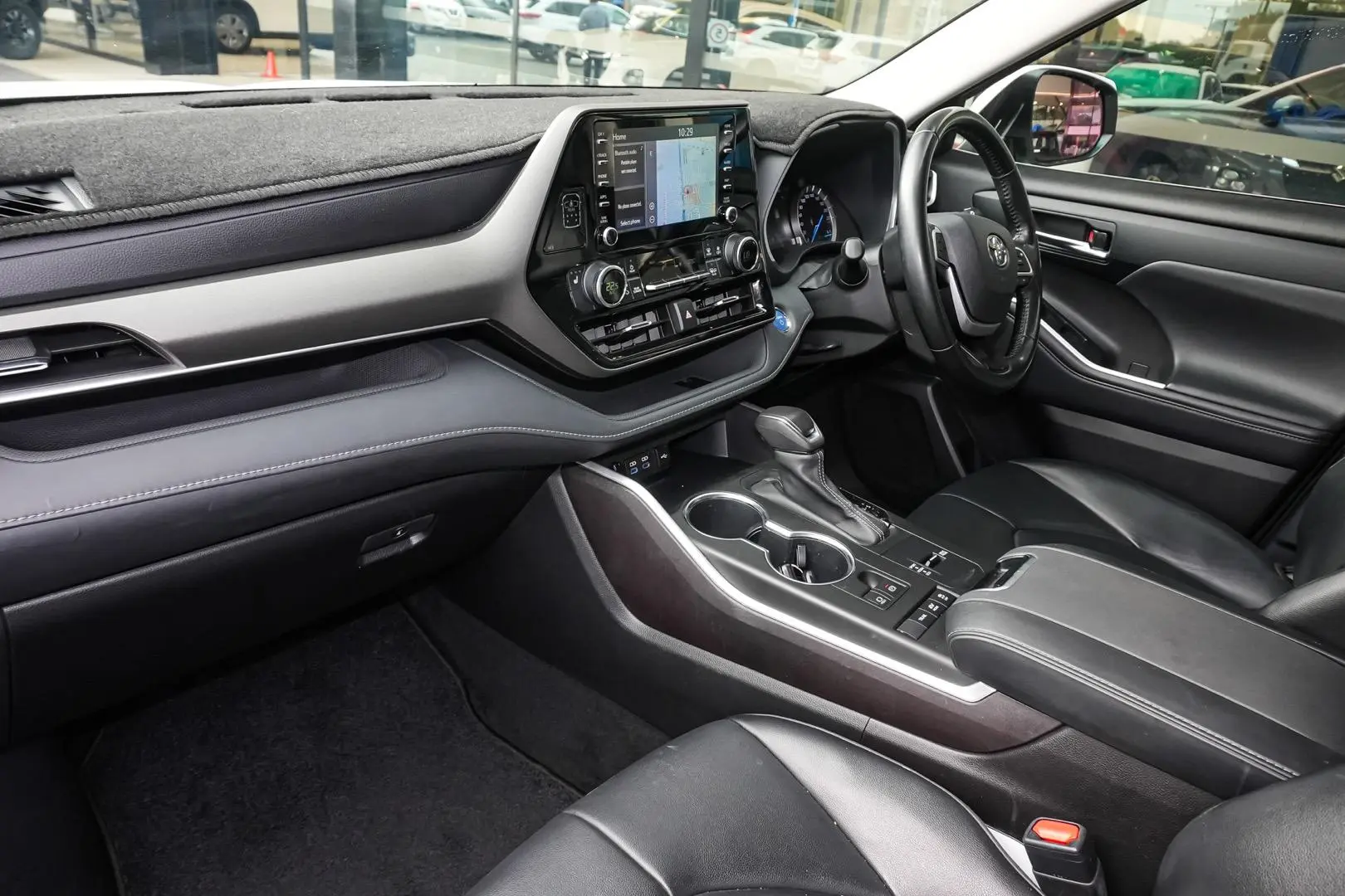 2022 Toyota Kluger Gallery Image 10