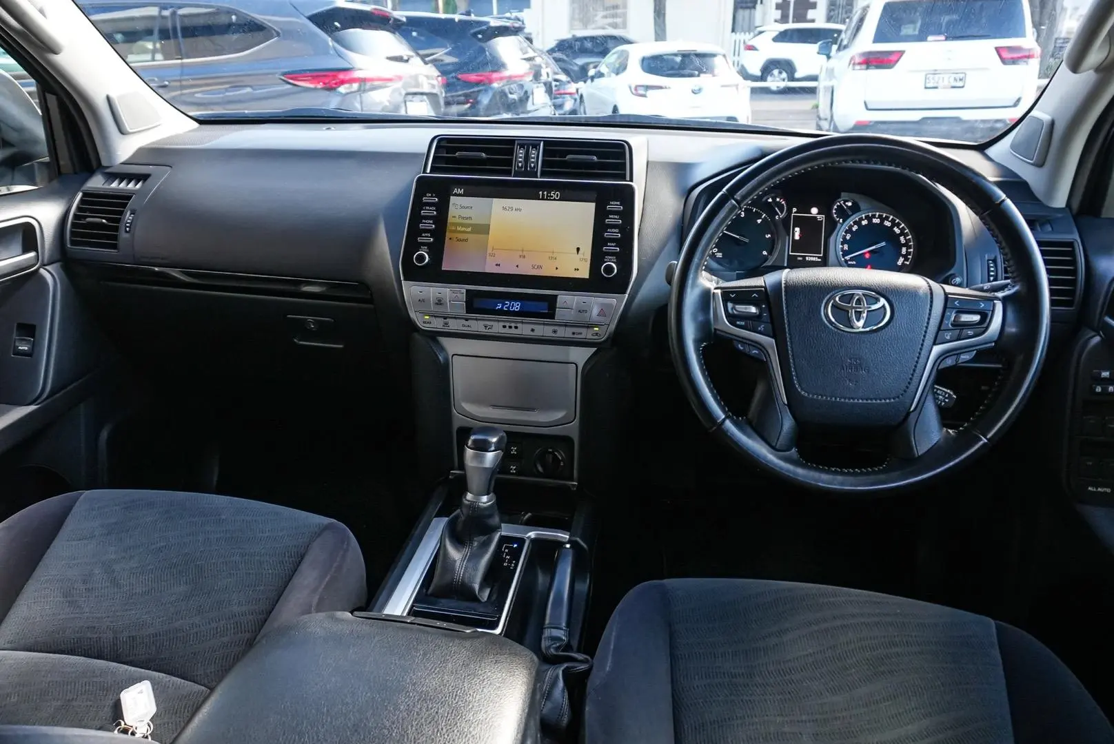 2021 Toyota Landcruiser Prado Gallery Image 9