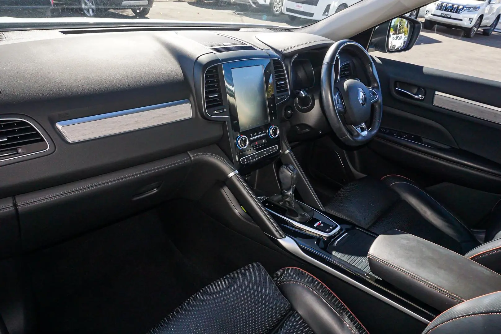 2022 Renault Koleos Gallery Image 9