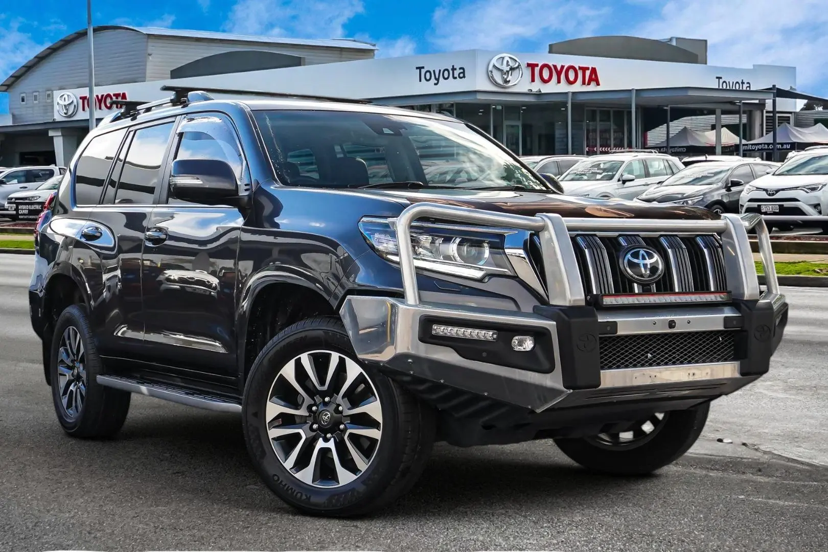 2021 Toyota Landcruiser Prado Image