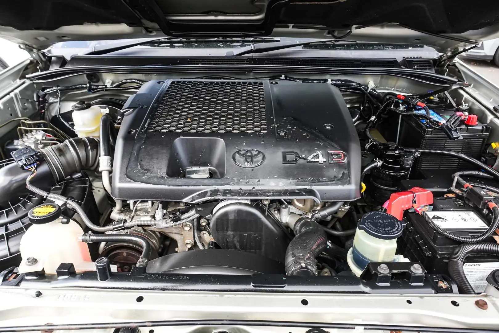 2013 Toyota Hilux Gallery Image 21