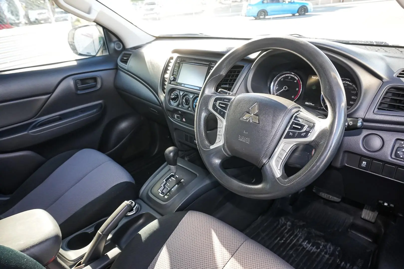 2020 Mitsubishi Triton Gallery Image 15