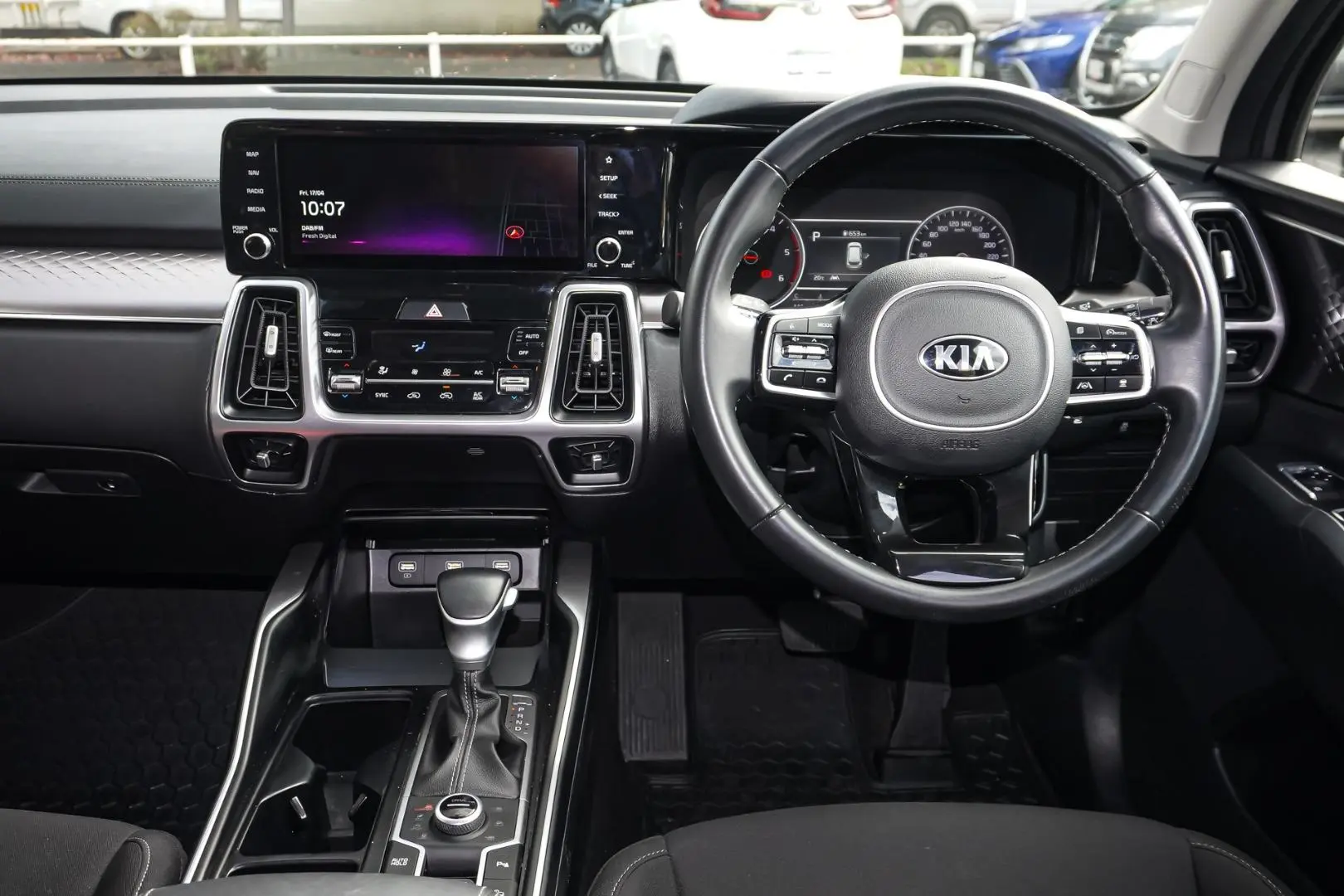 2021 Kia Sorento Gallery Image 8