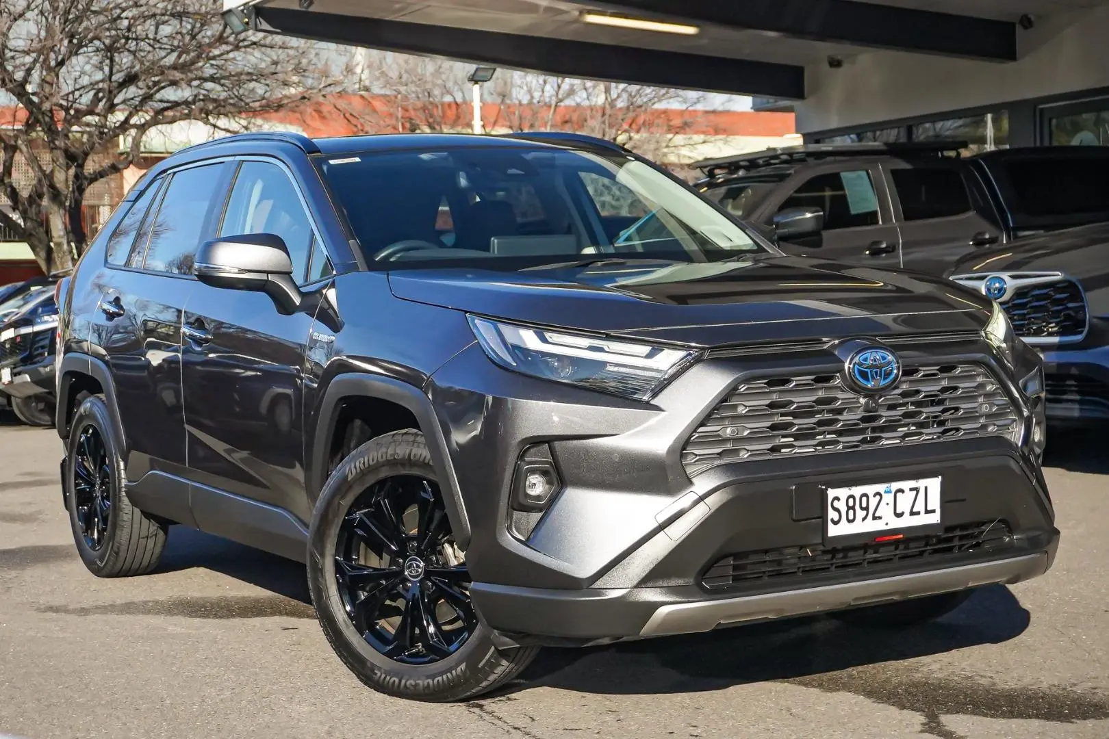 2024 Toyota RAV4 Gallery Image 2
