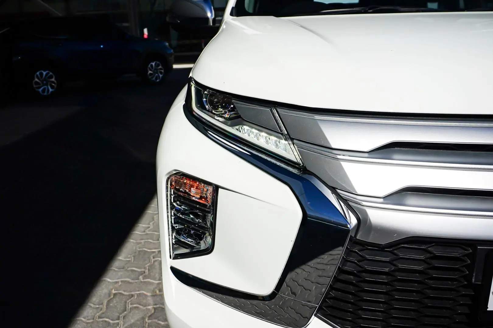 2021 Mitsubishi Pajero Sport Gallery Image 13