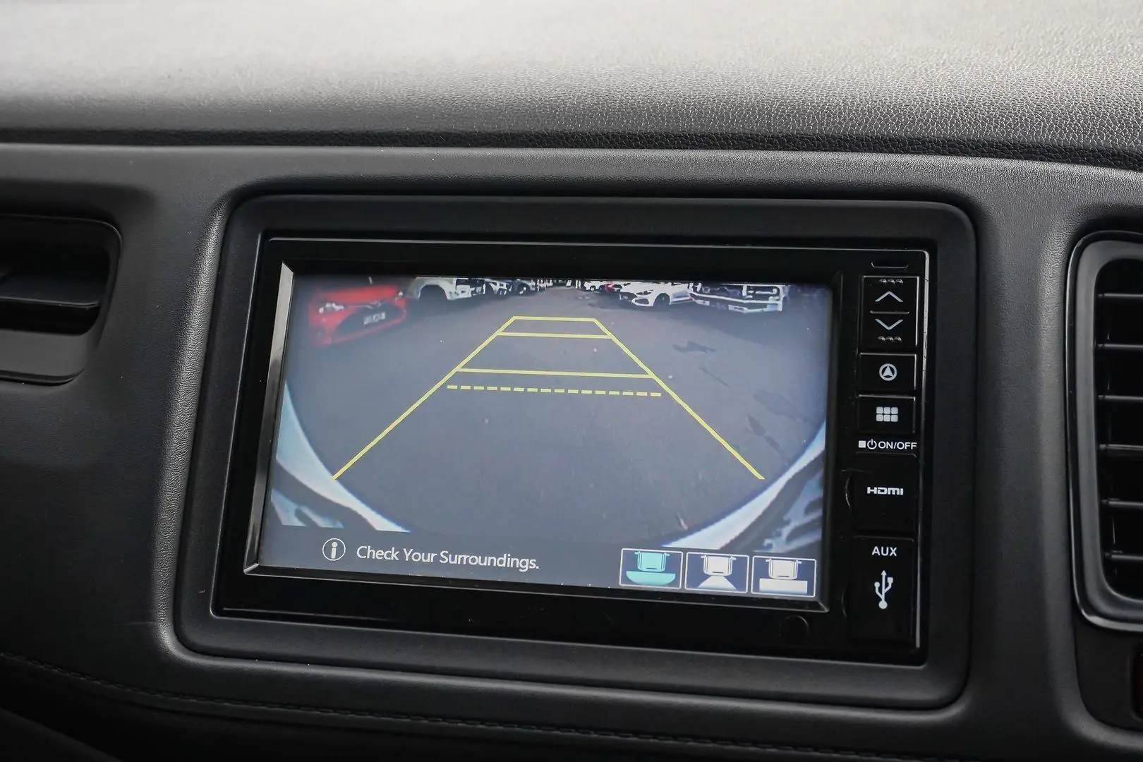 2017 Honda HR-V Gallery Image 24