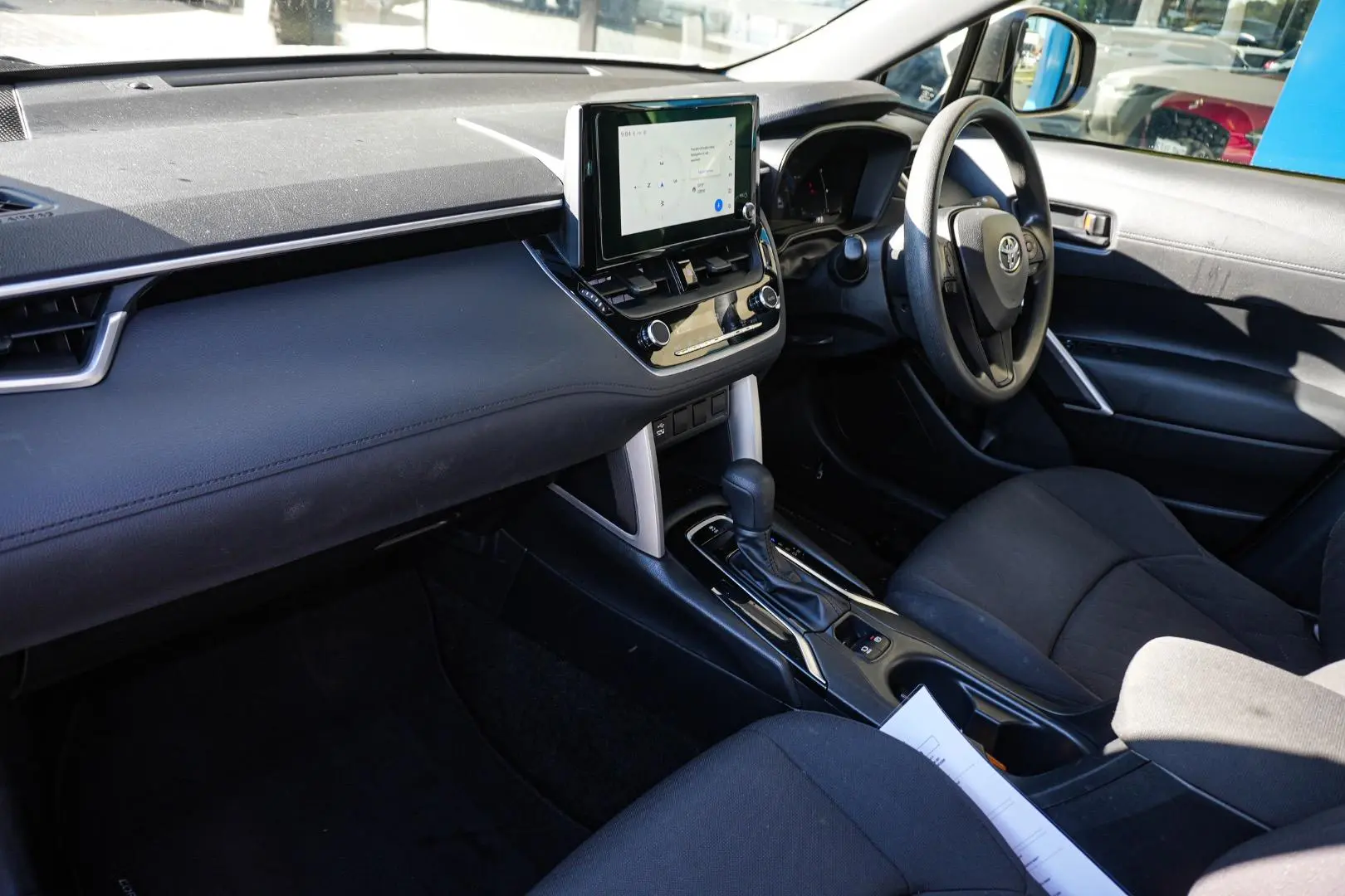 2023 Toyota Corolla Cross Gallery Image 10