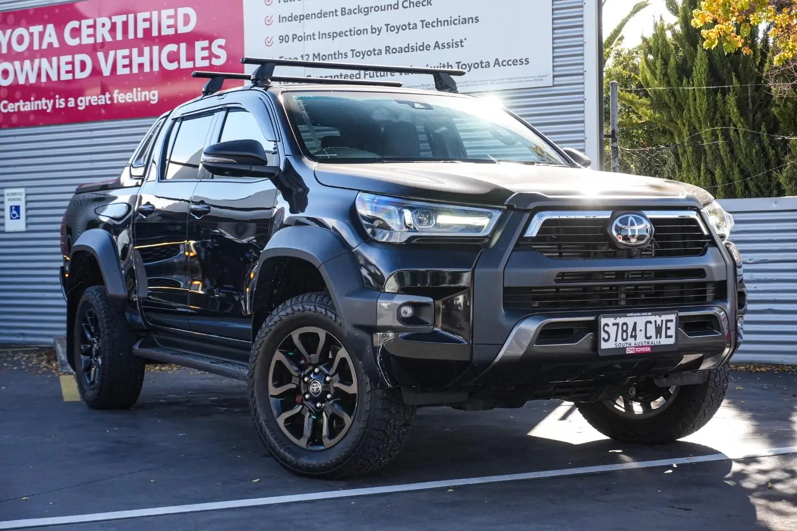 2023 Toyota Hilux Gallery Image 2