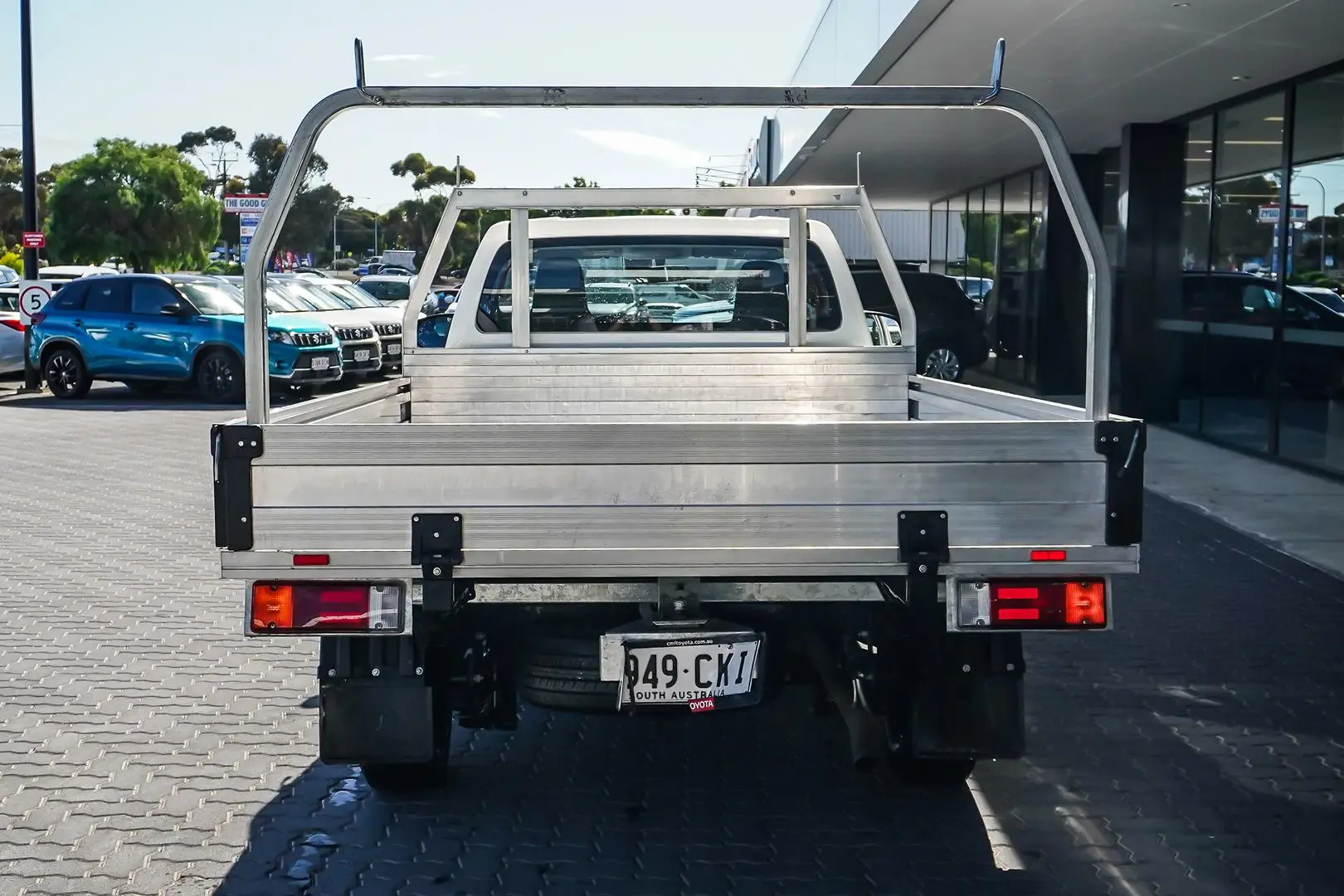 2021 Toyota Hilux Gallery Image 6