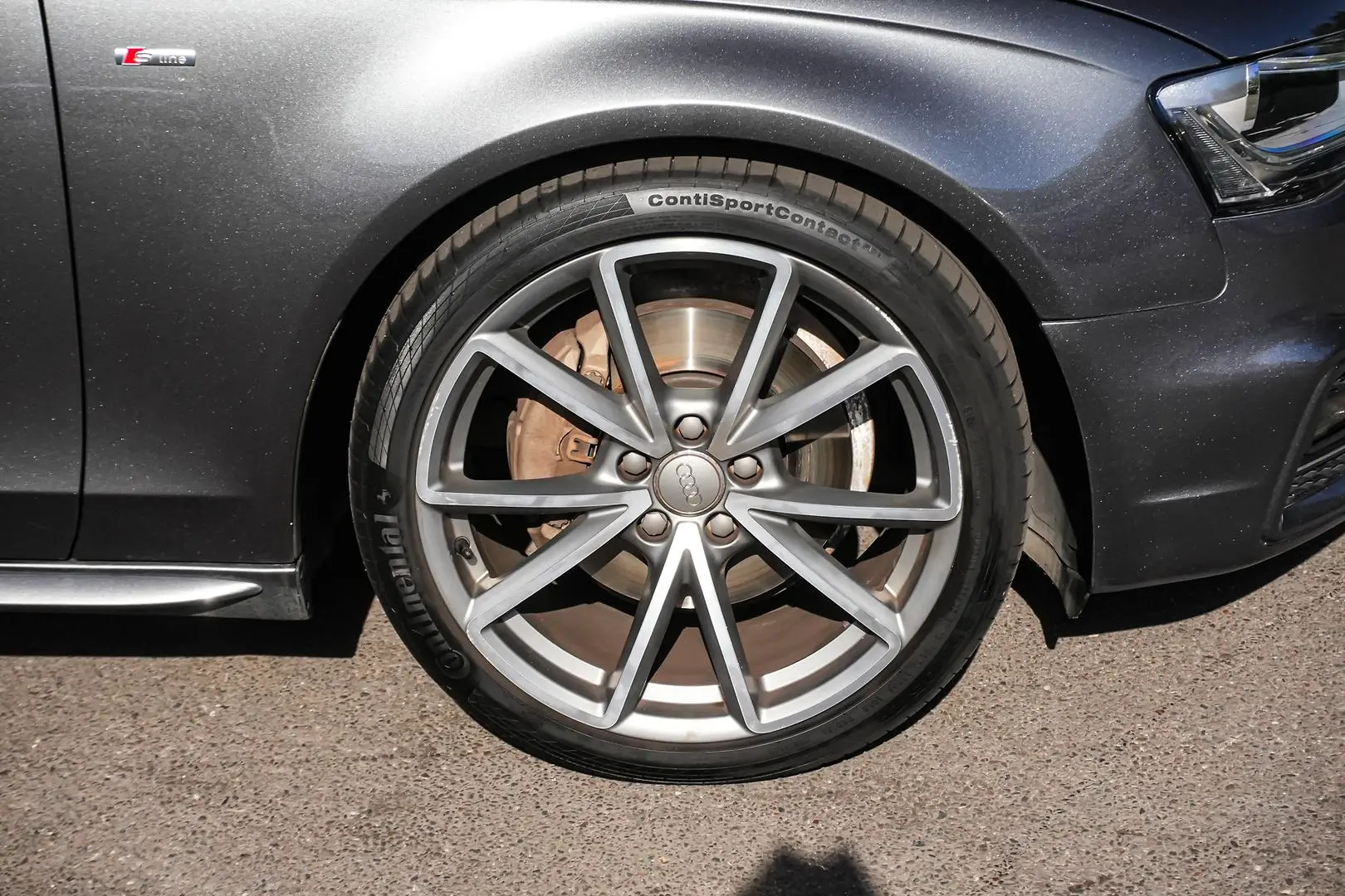 2015 Audi A4 Gallery Image 11