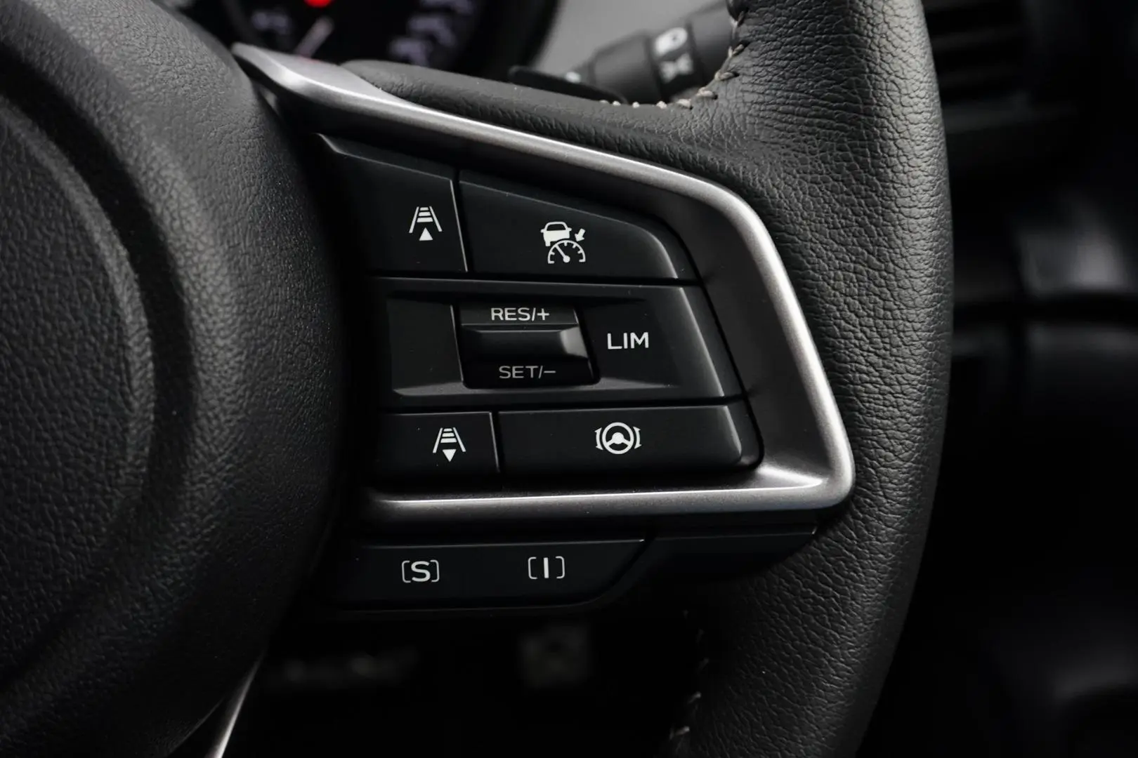 2025 Subaru Crosstrek Gallery Image 21